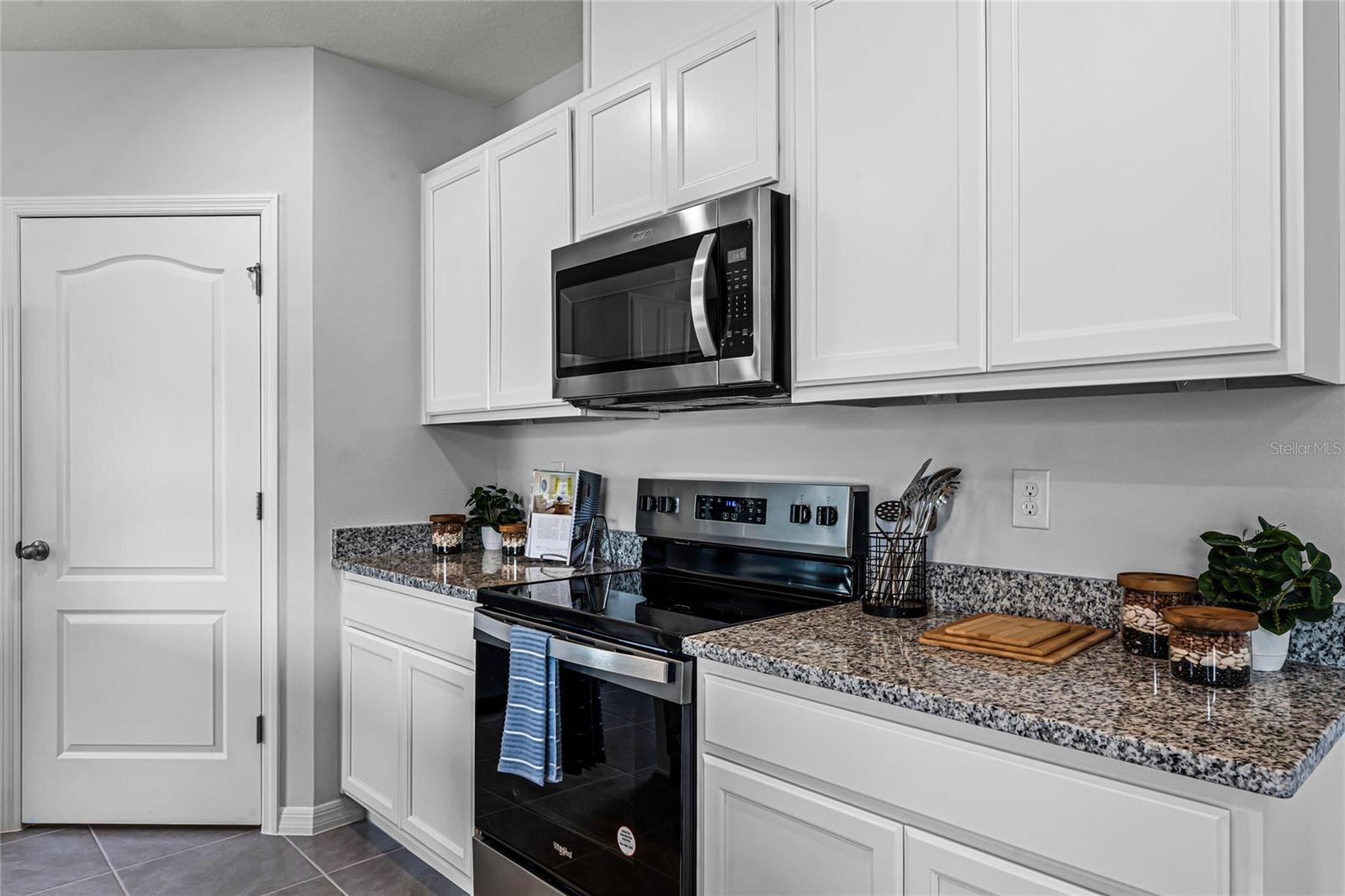 7067 CARIB GRACKLE DR