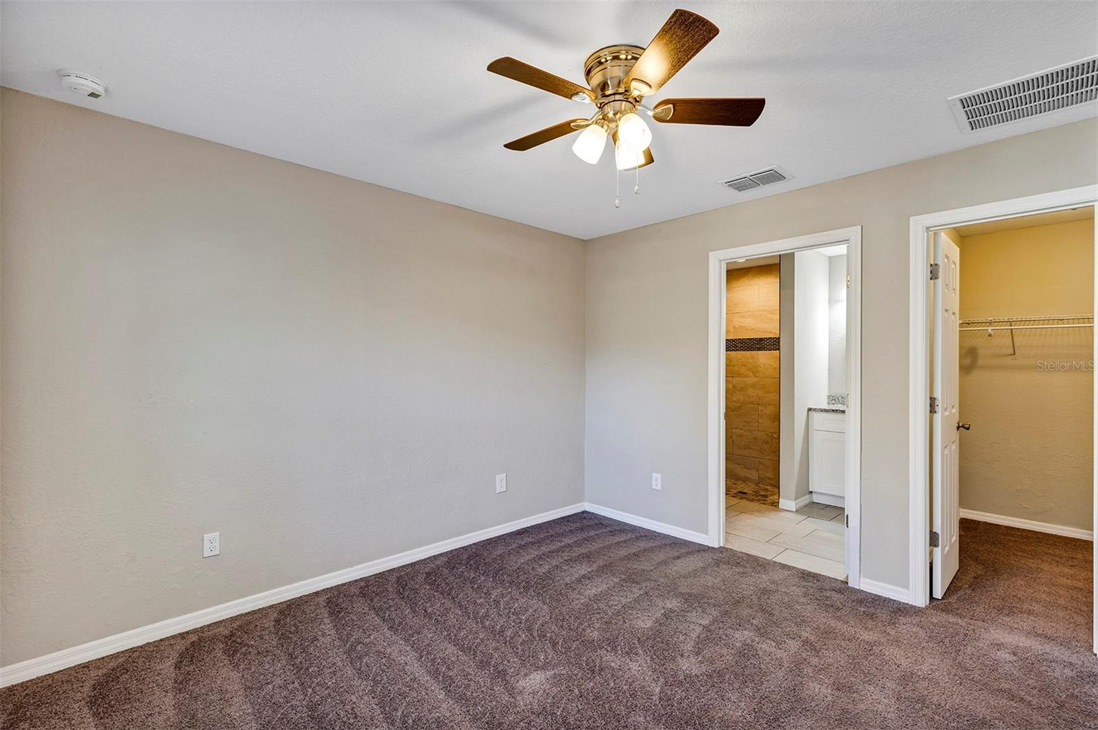 17 WALNUT CRSE