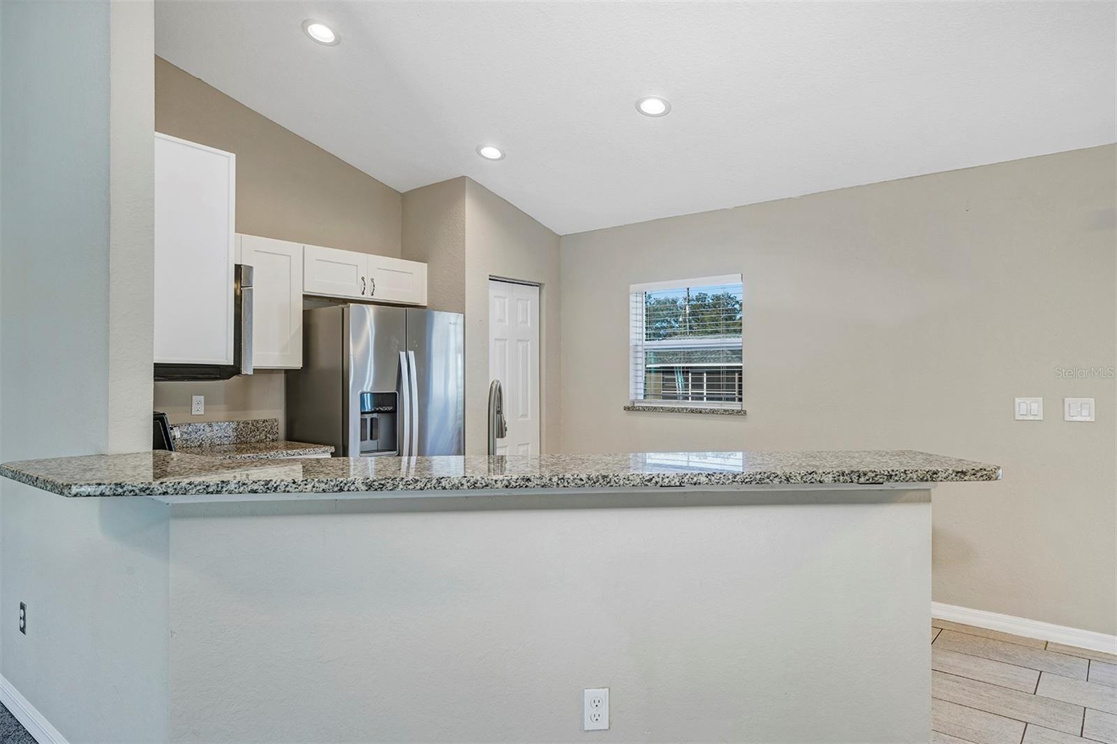 17 WALNUT CRSE