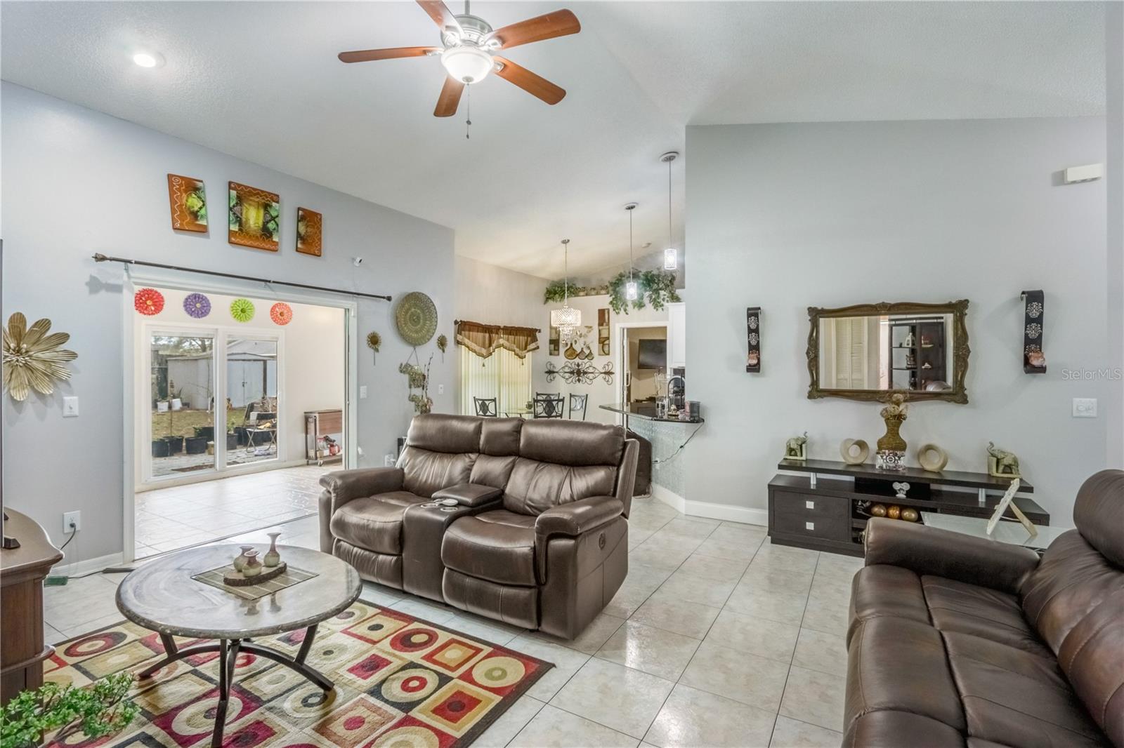 5422 REATA WAY