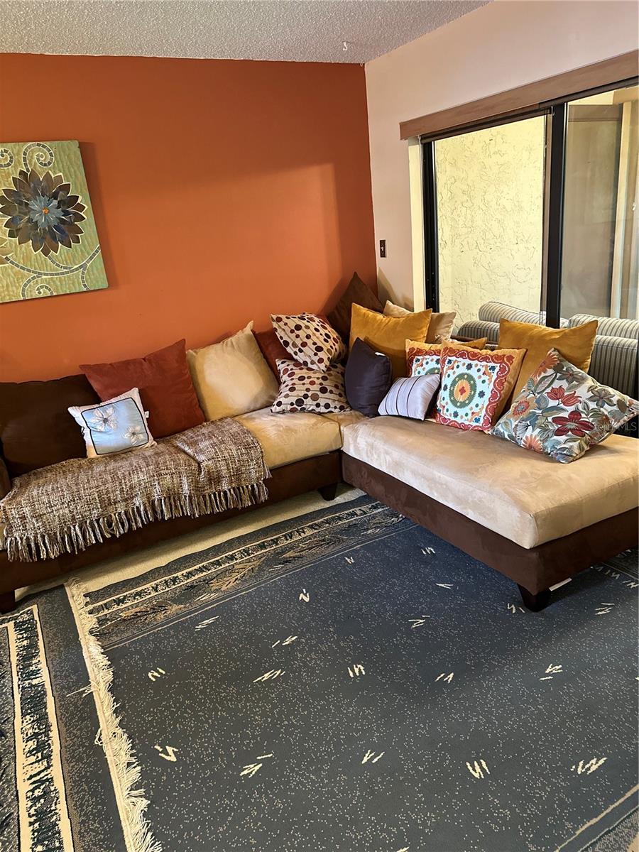 3279 WESTRIDGE BLVD #204