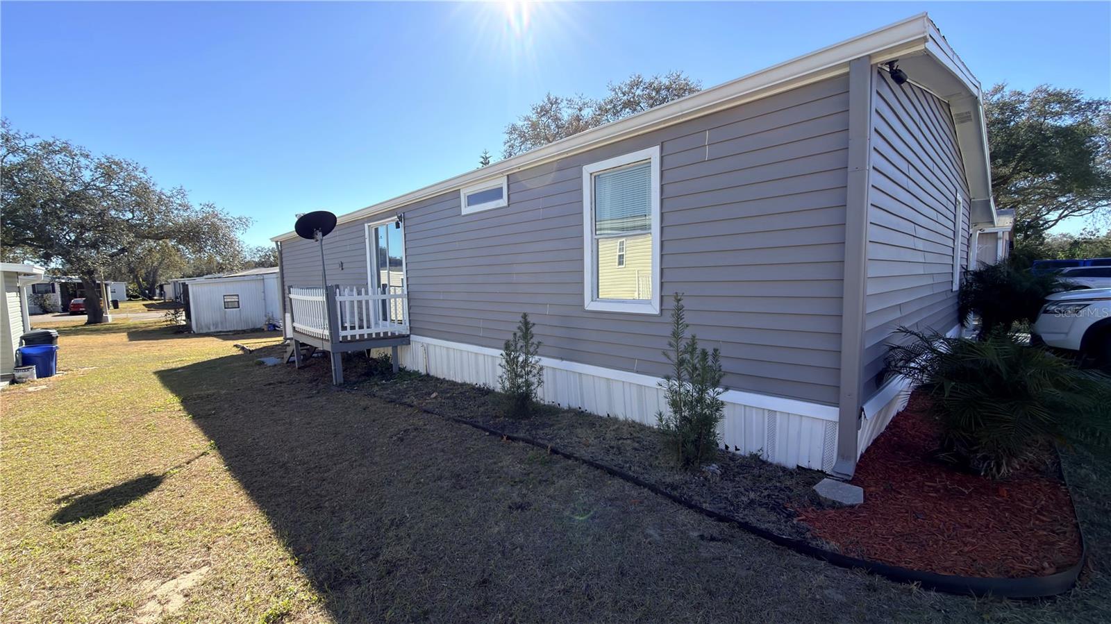 15840 FLORIDA 50 #93