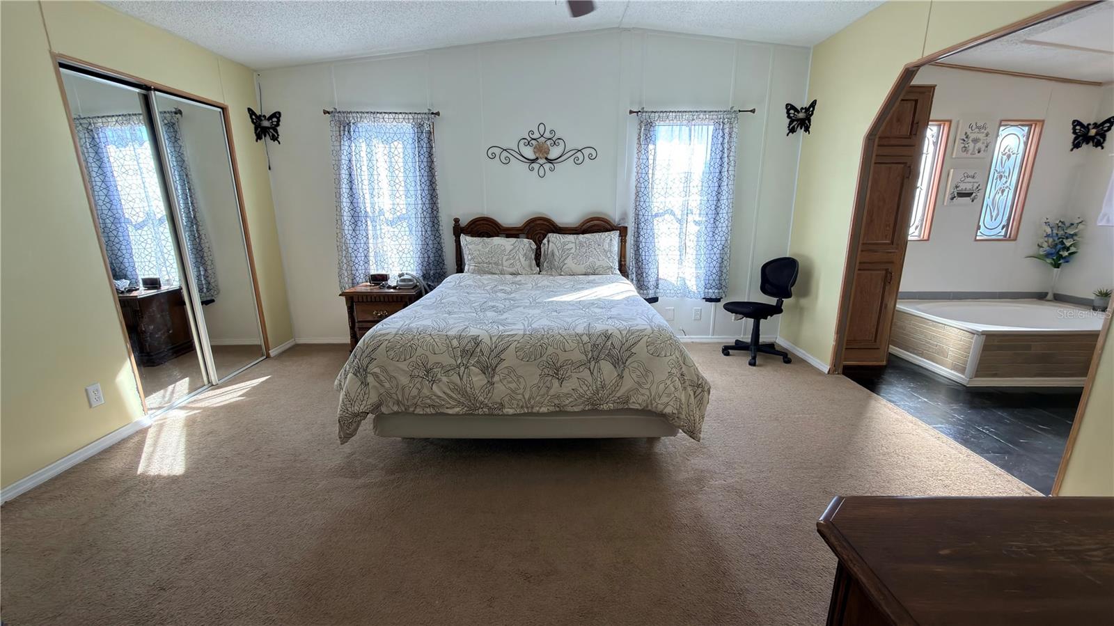 15840 FLORIDA 50 #93