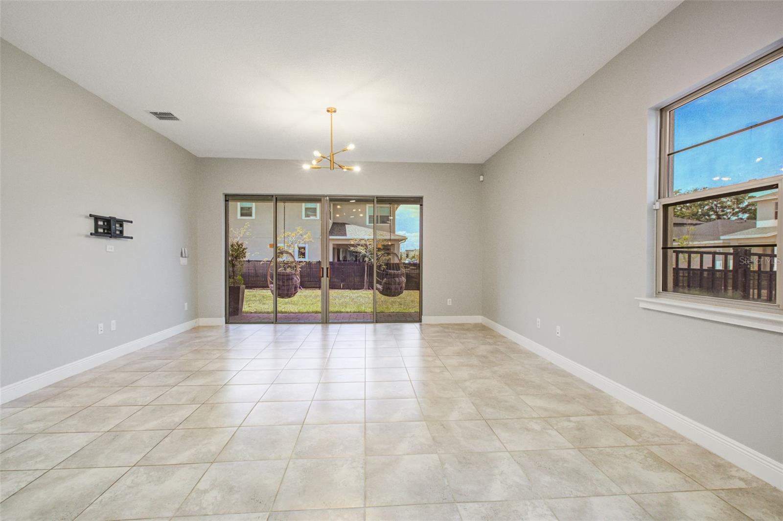 5234 BUTTONSAGE DR