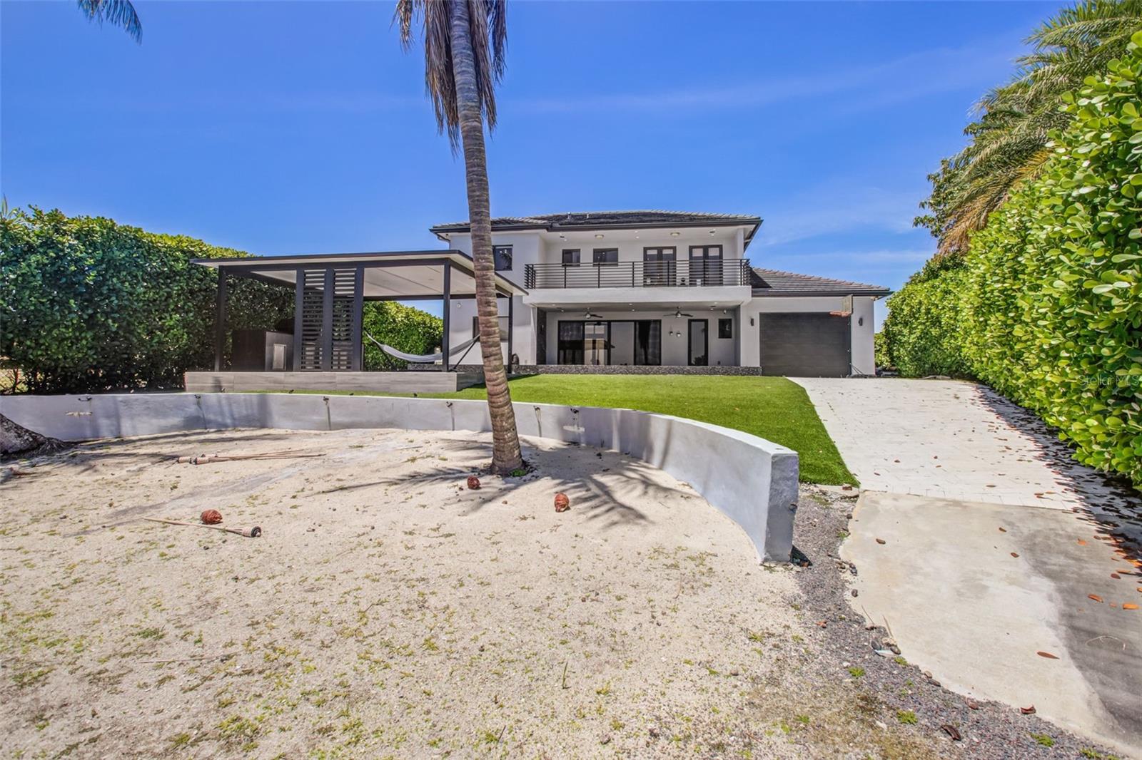 18101 NW 85TH AVE