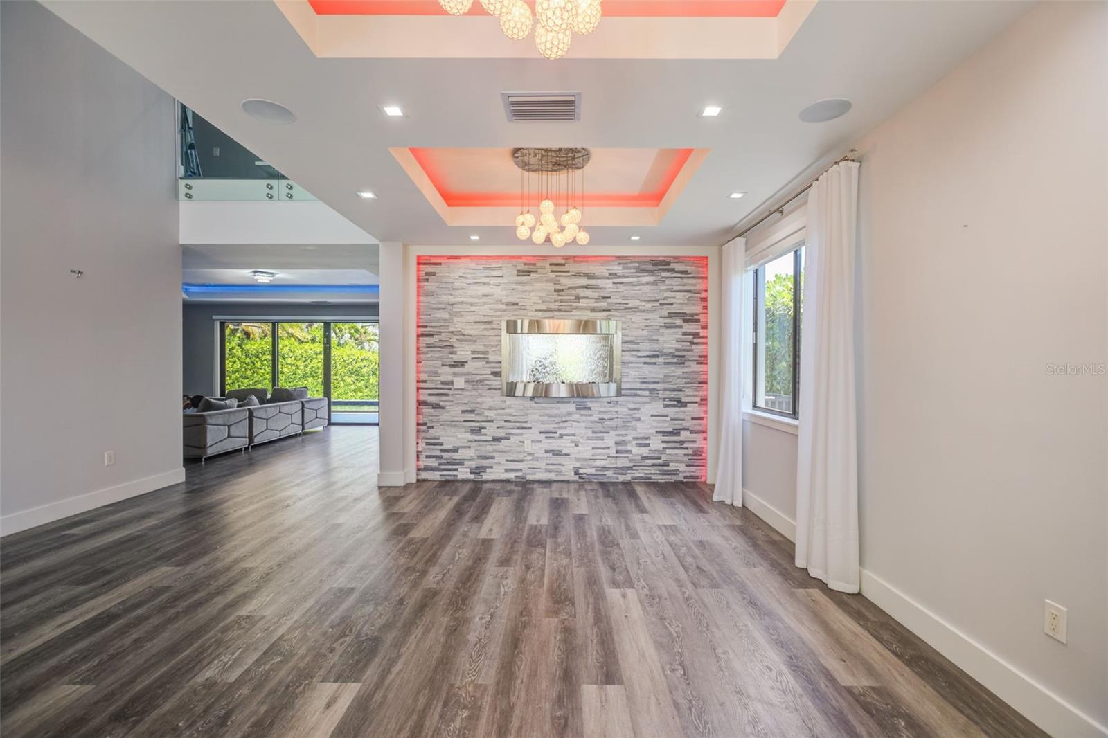18101 NW 85TH AVE