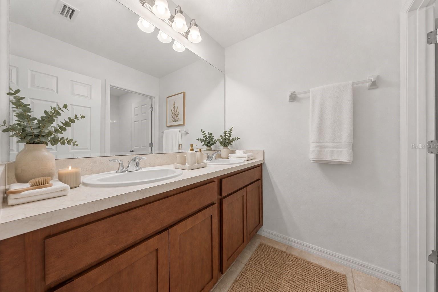 1259 WISPY CYPRESS DR