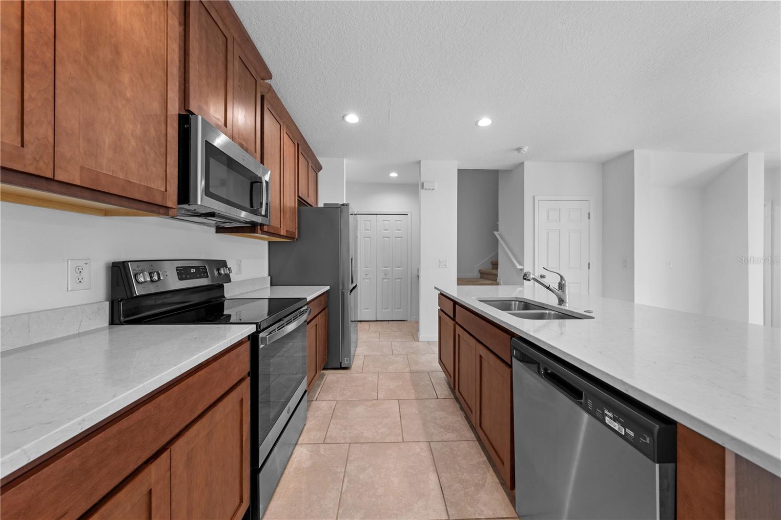 1259 WISPY CYPRESS DR