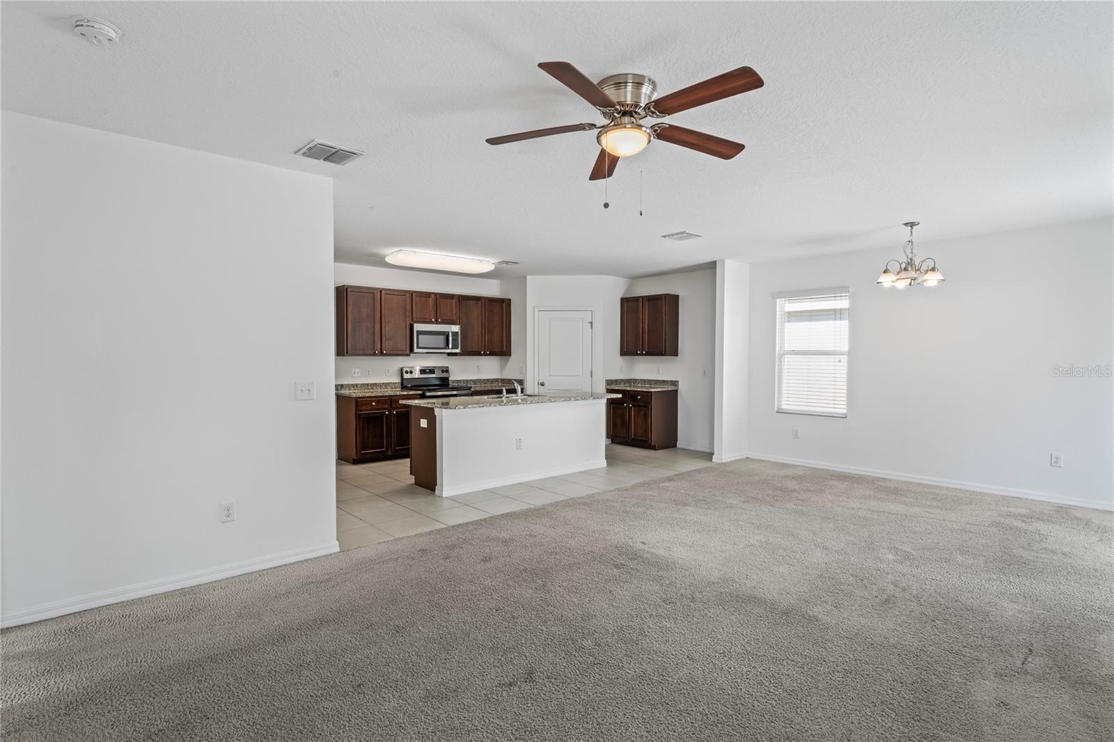 9634 HIGHLAND RIDGE DR