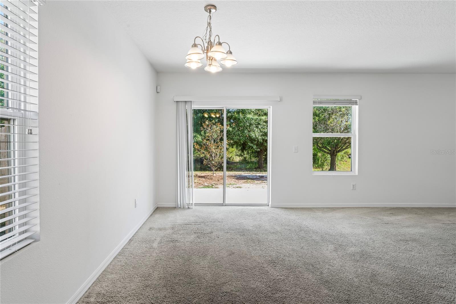 9634 HIGHLAND RIDGE DR