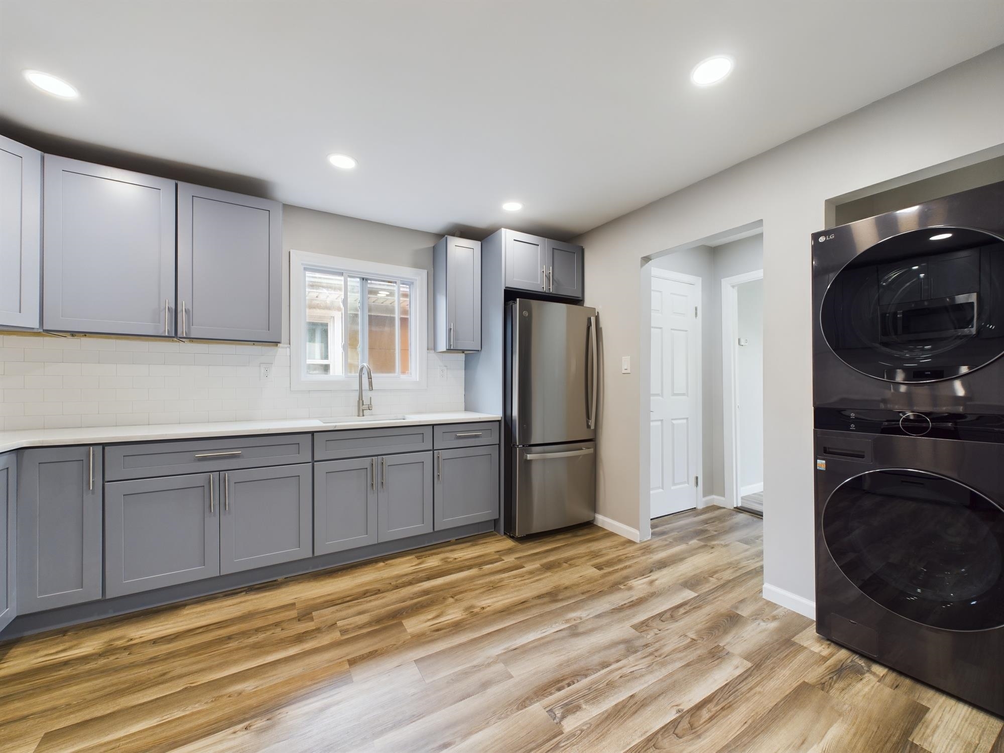 10 EAST VIEW CT Unit: 2