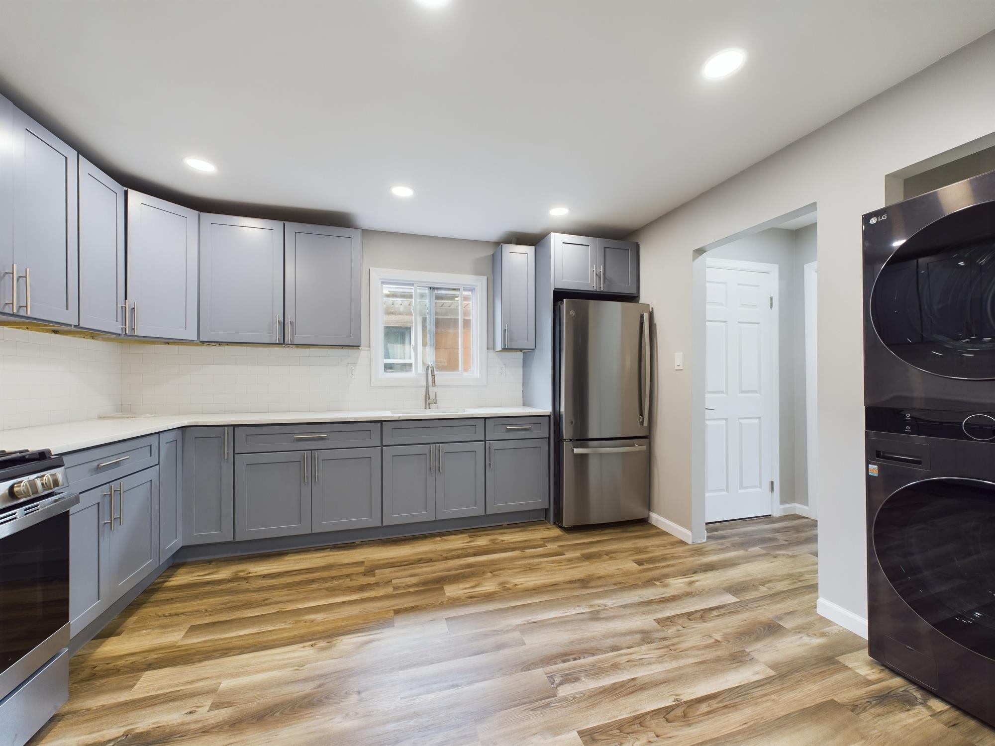 10 EAST VIEW CT Unit: 2