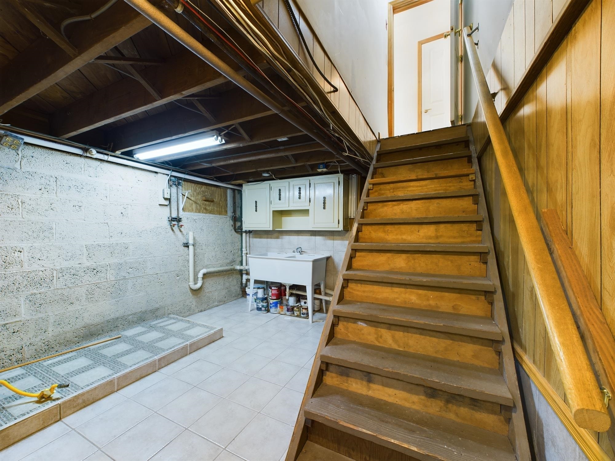 321 DURHAM AVE