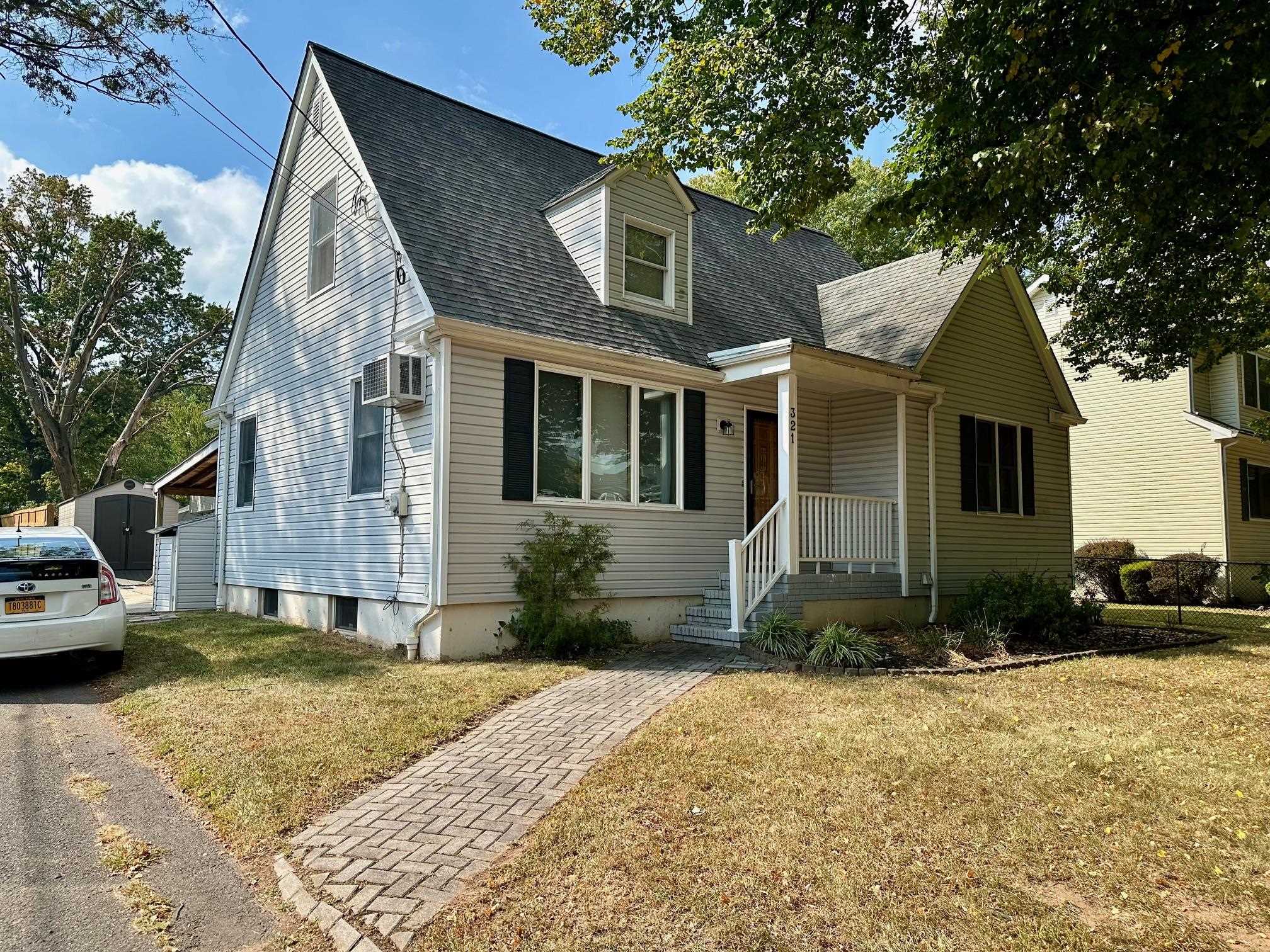 321 DURHAM AVE