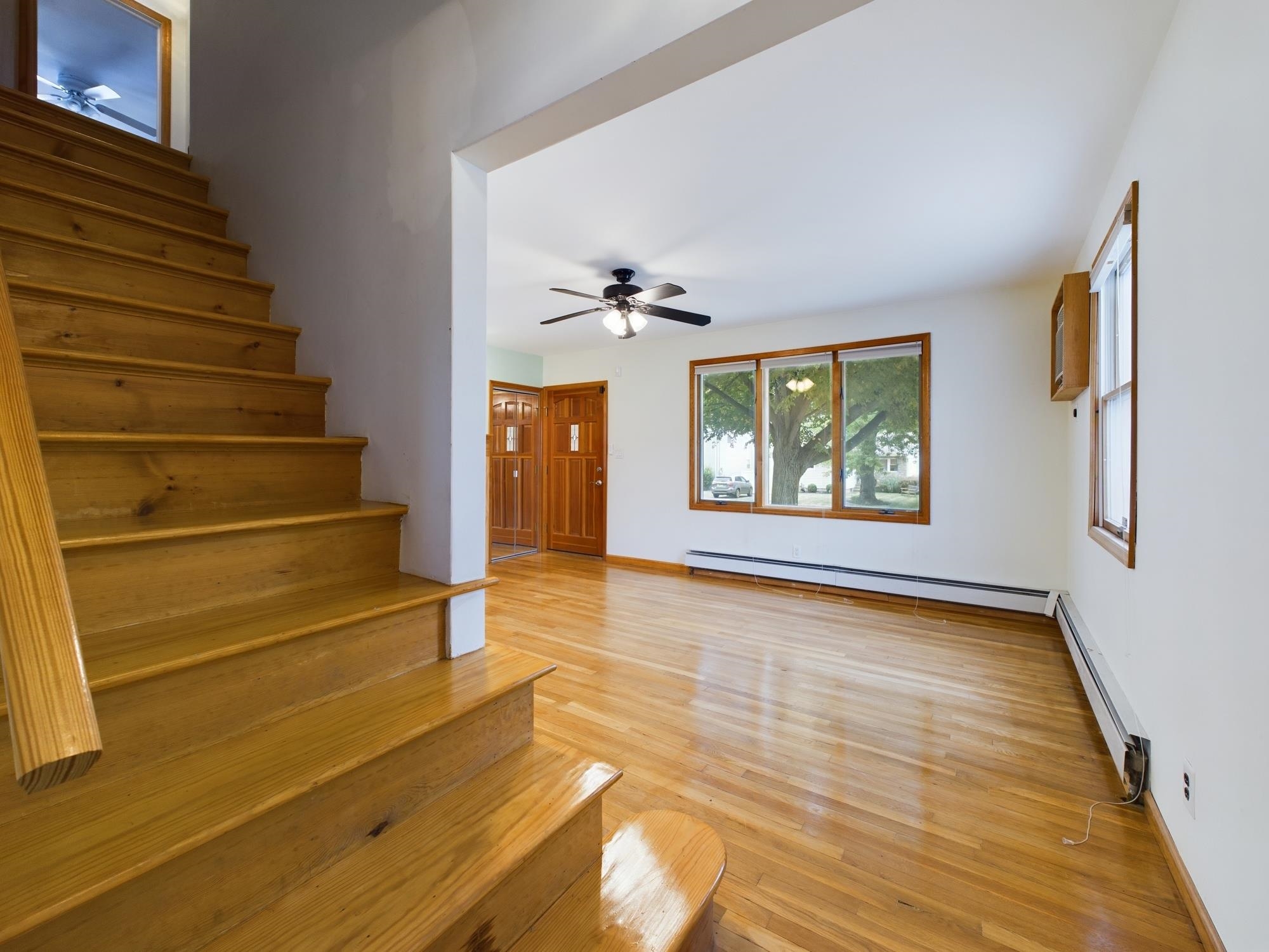 321 DURHAM AVE