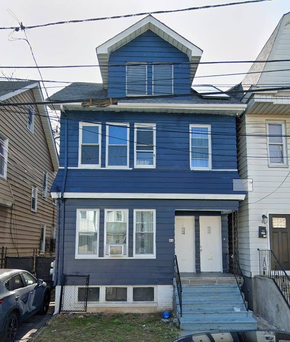 46 OAK AVE
