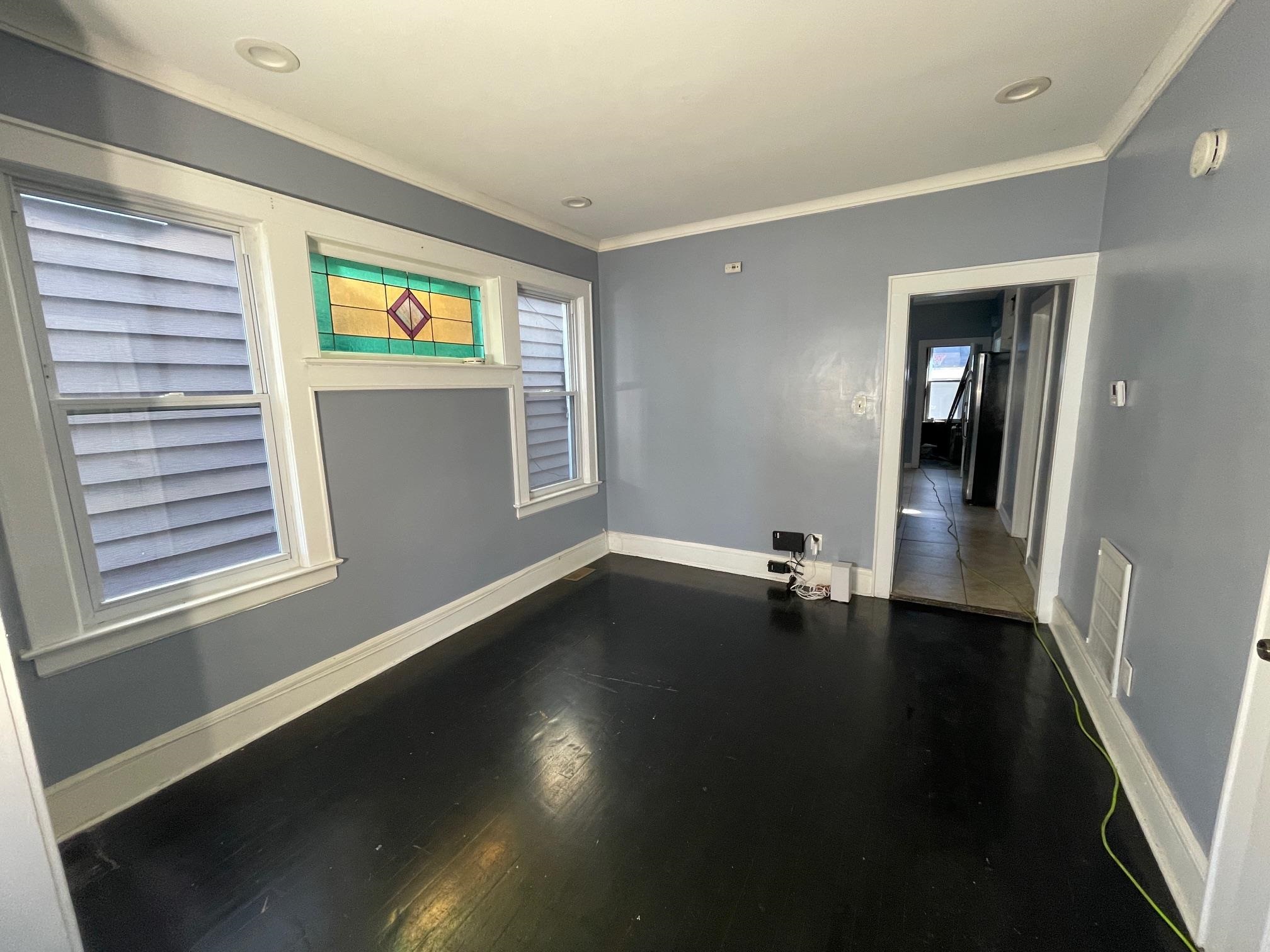 46 OAK AVE