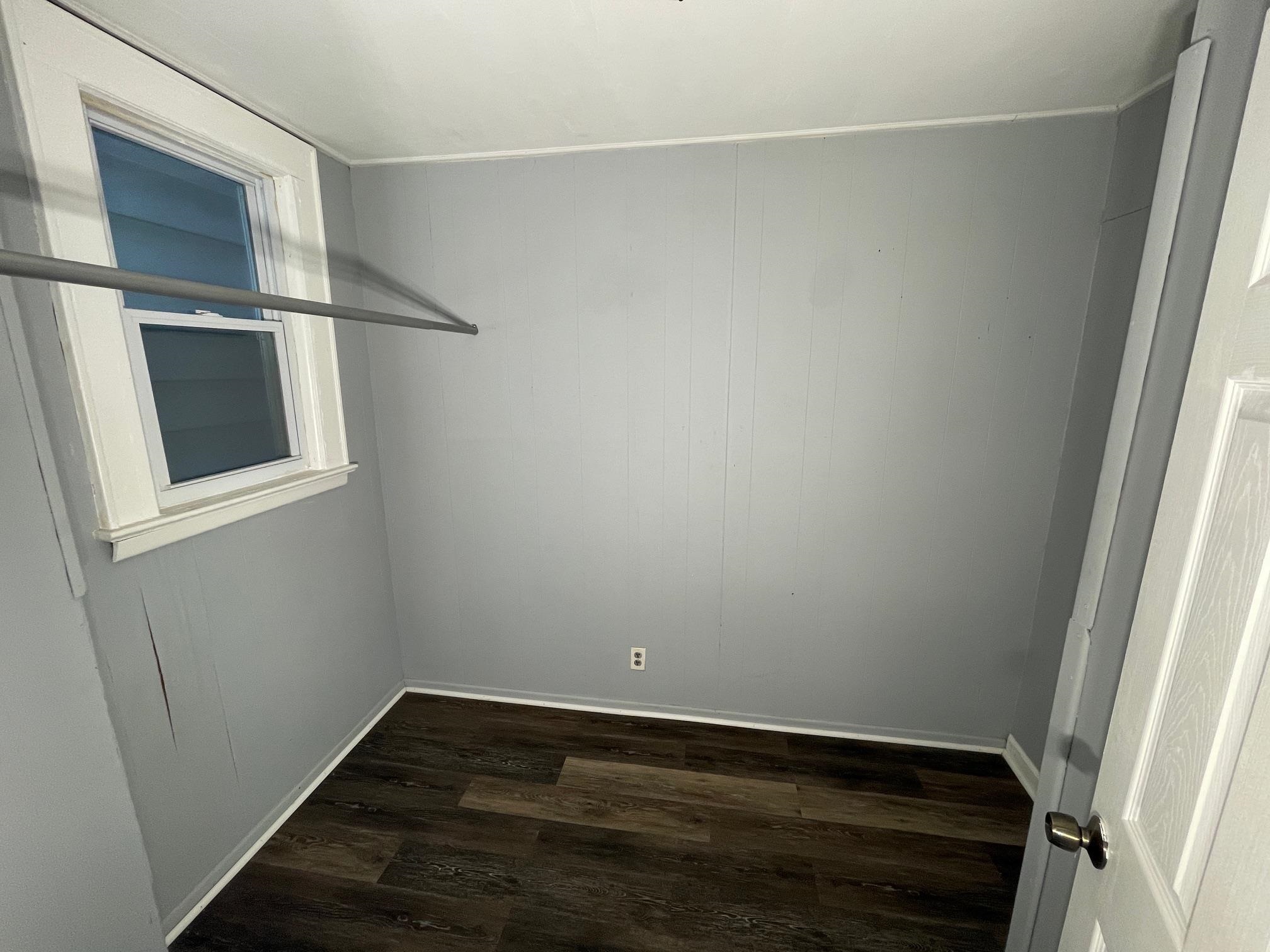 46 OAK AVE