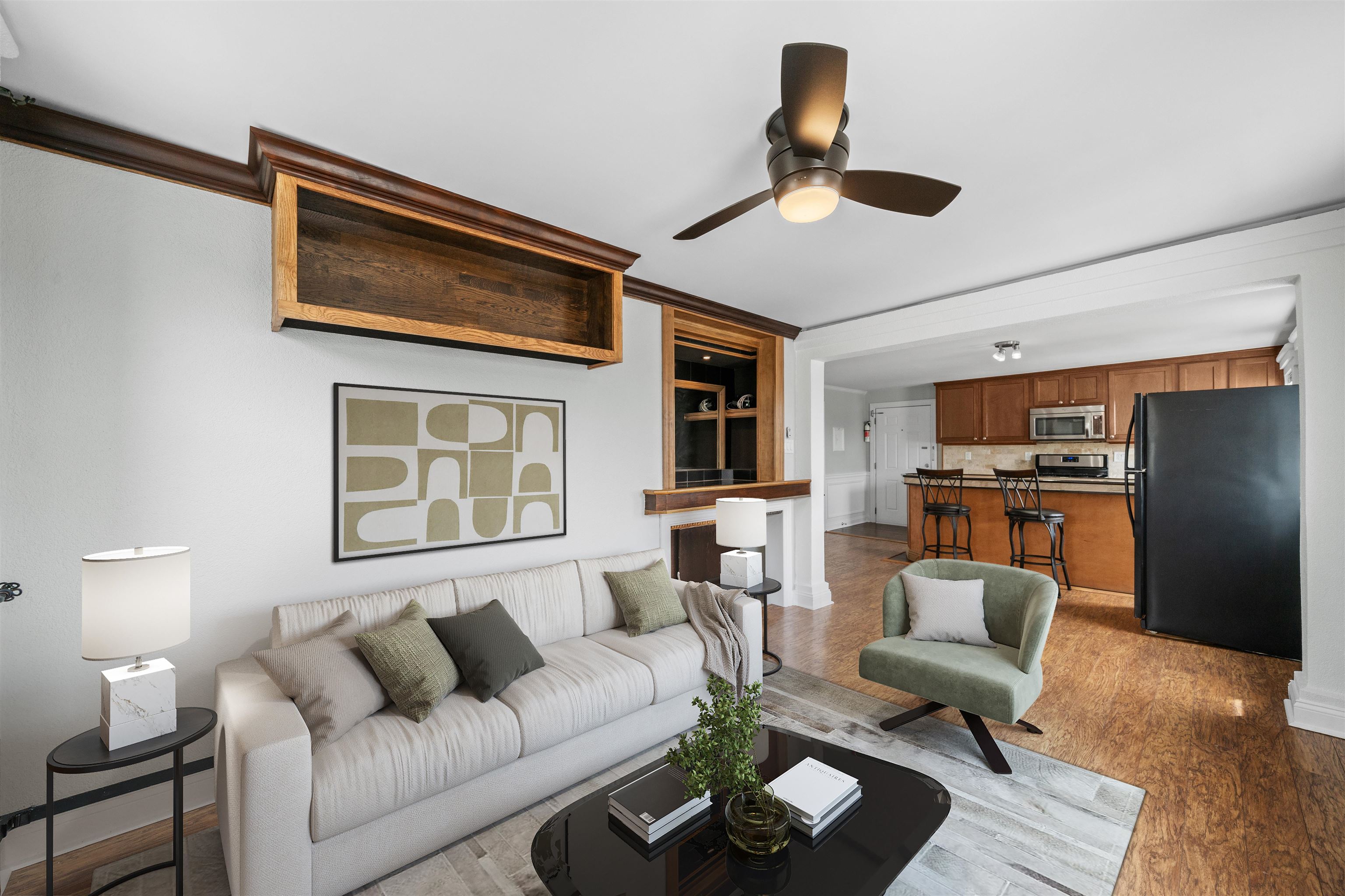 77 EAST 22ND ST Unit: 3