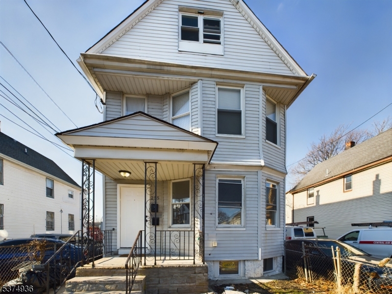 255 S 19Th St