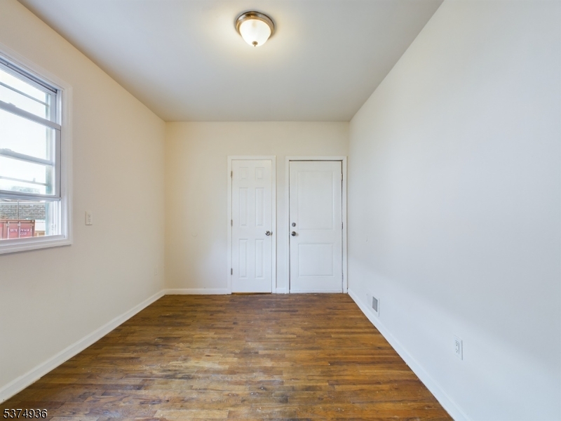 255 S 19Th St