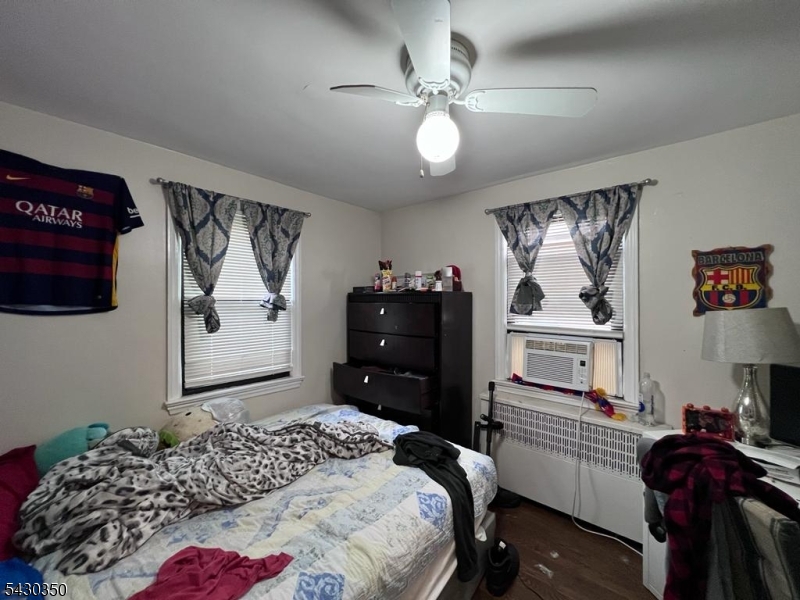 301 W Elm St