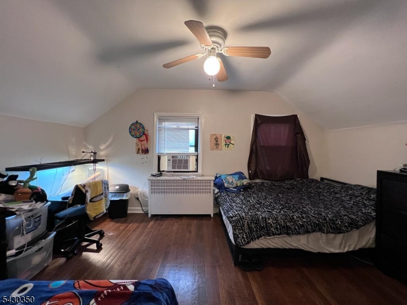 301 W Elm St