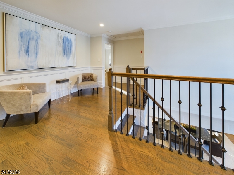 301 Garrett Rd