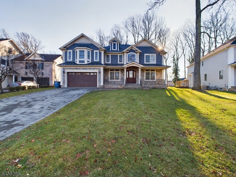 301 Garrett Rd