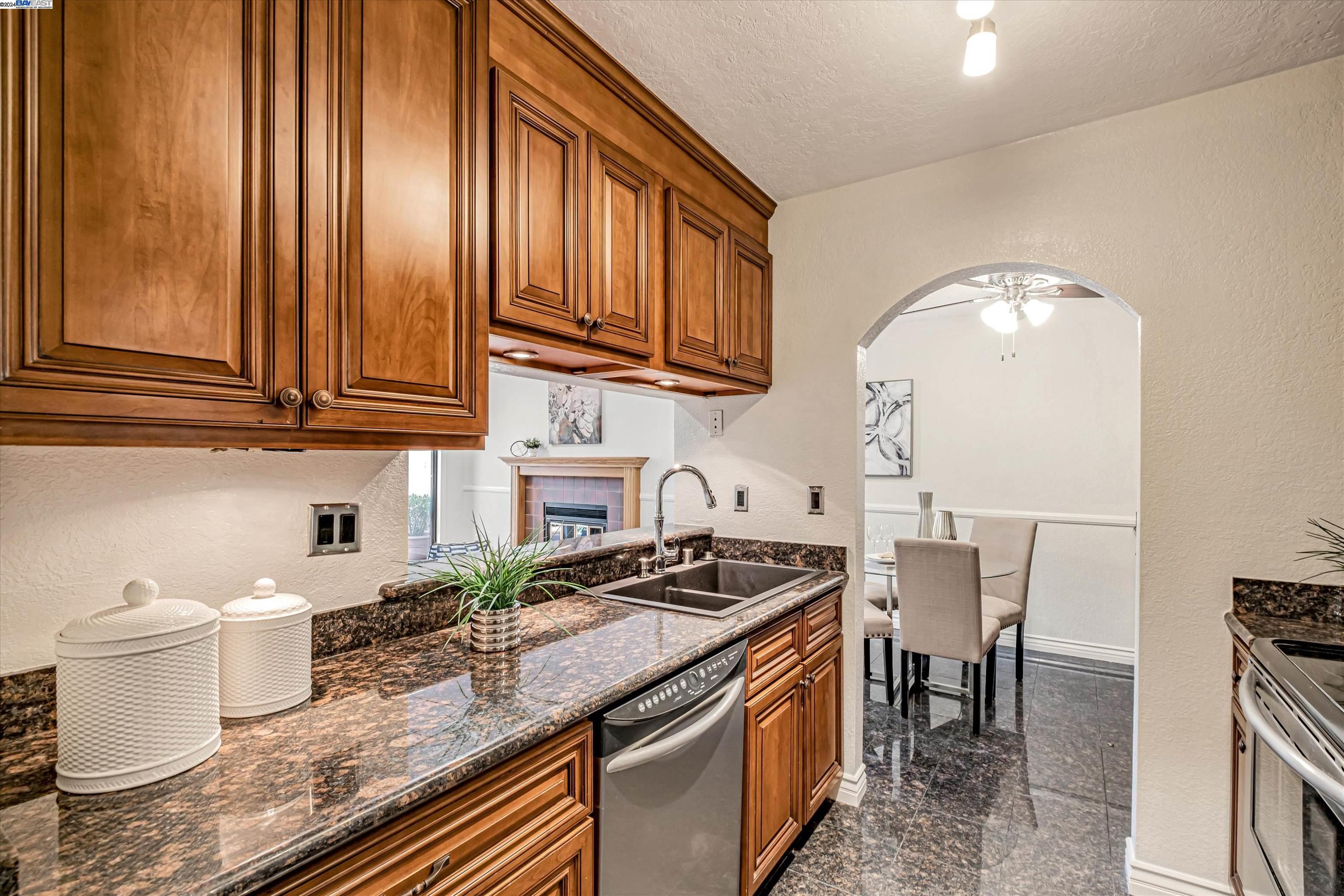 39865 Cedar Blvd # 143