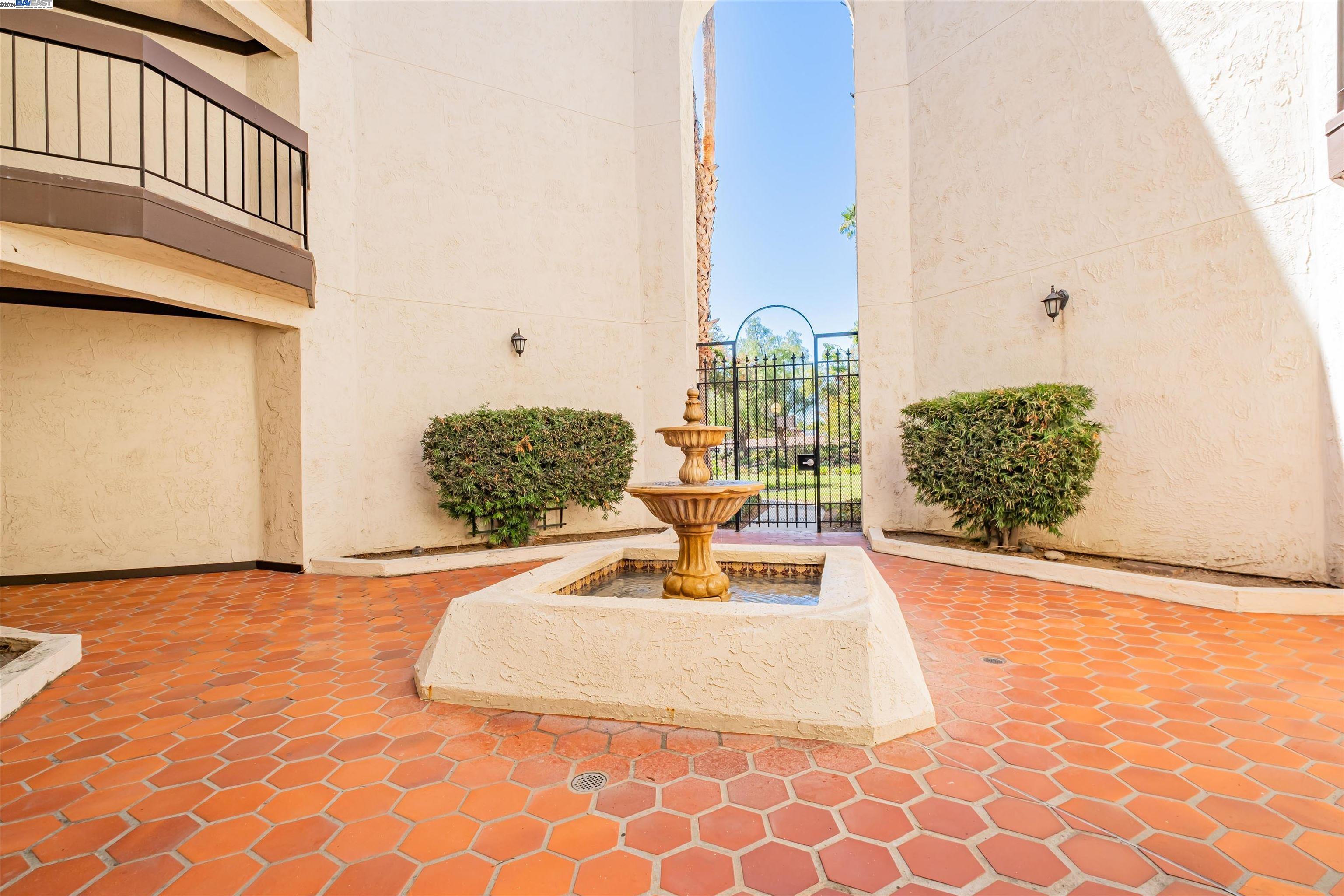 39865 Cedar Blvd # 143