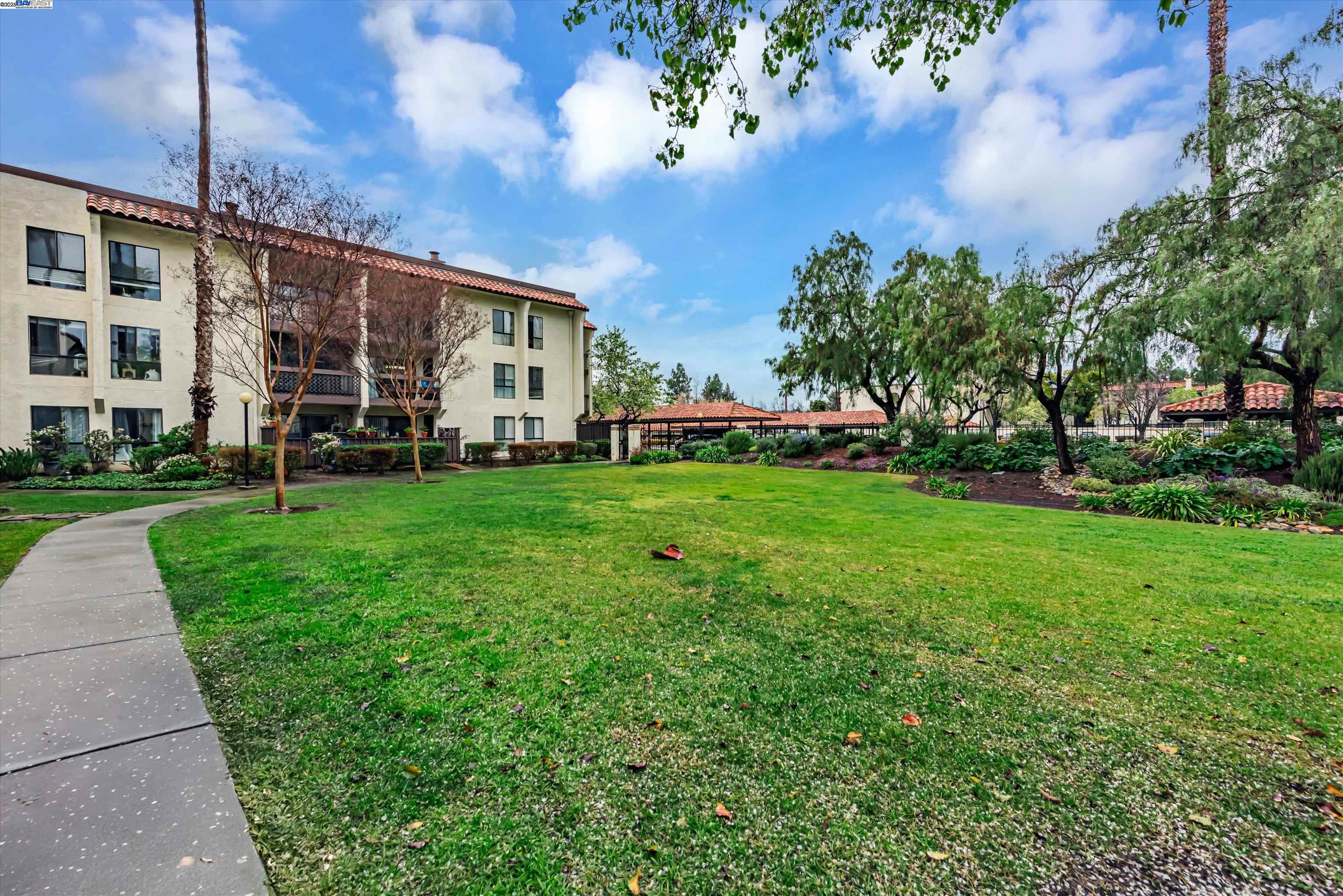 39865 Cedar Blvd # 141