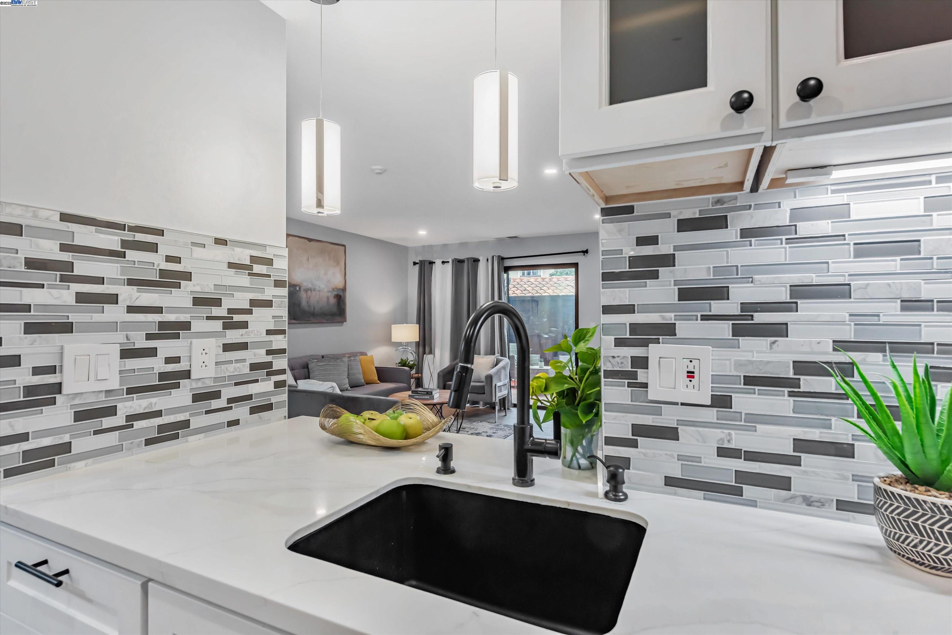 39865 Cedar Blvd # 141