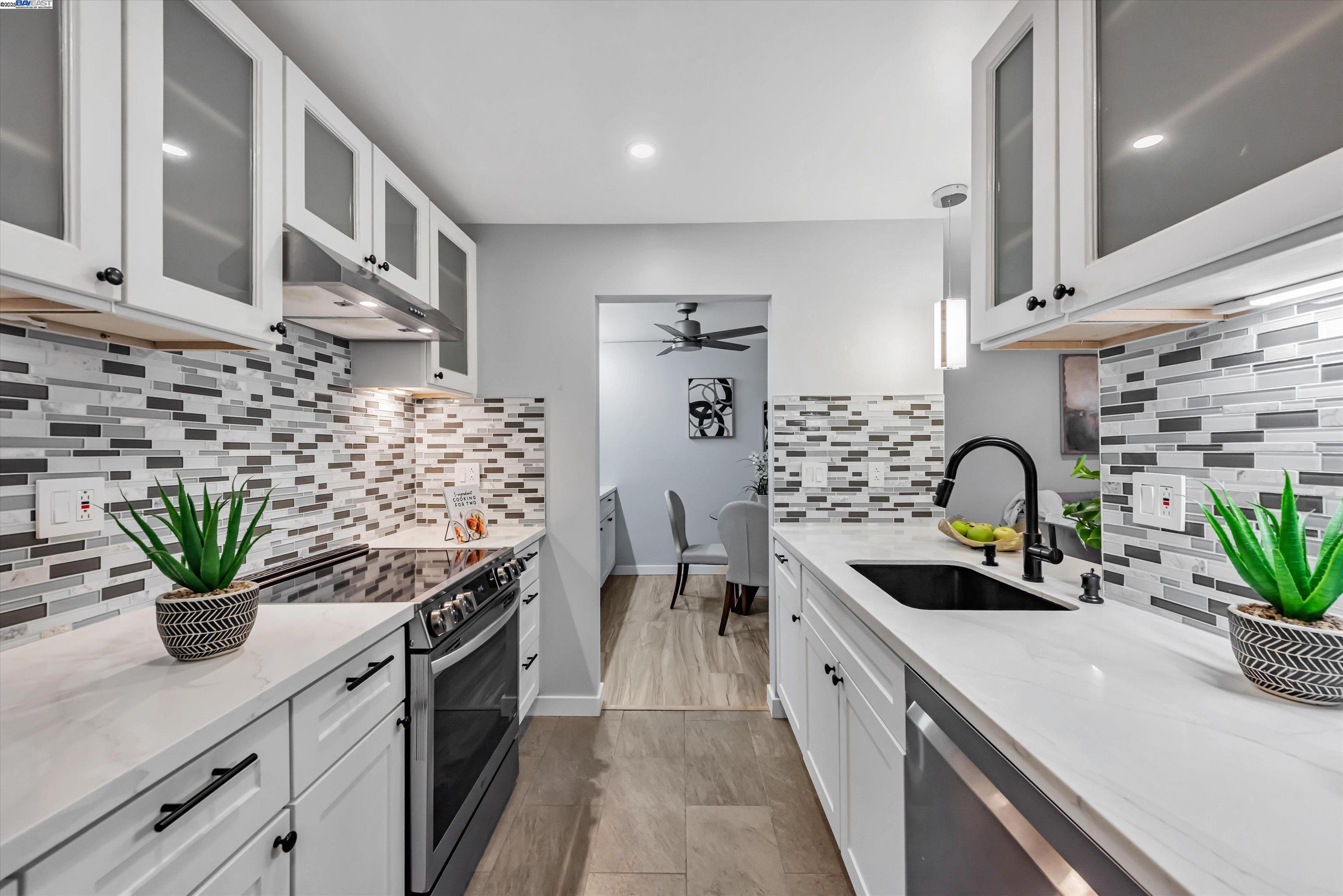 39865 Cedar Blvd # 141