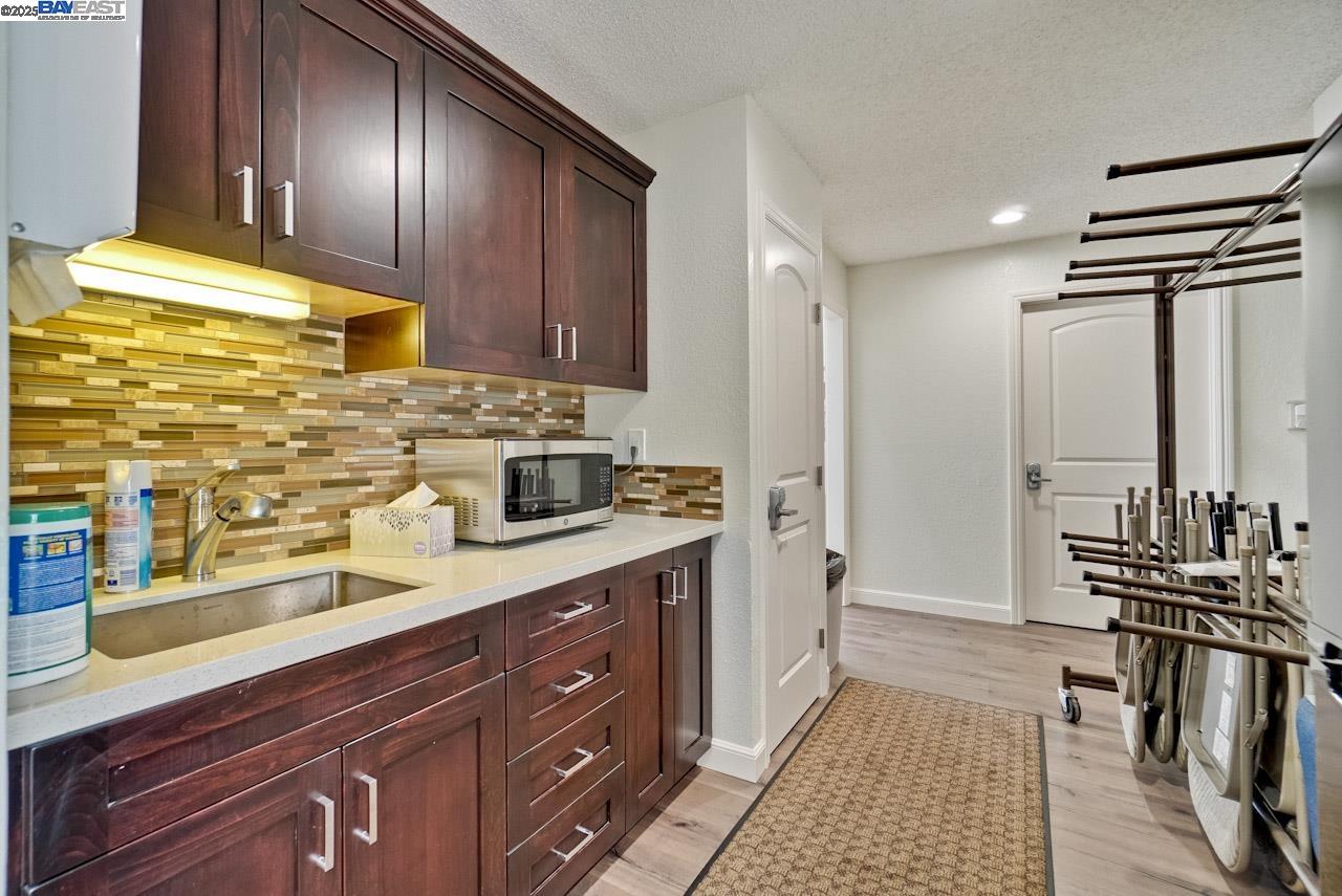 39865 Cedar Blvd # 141