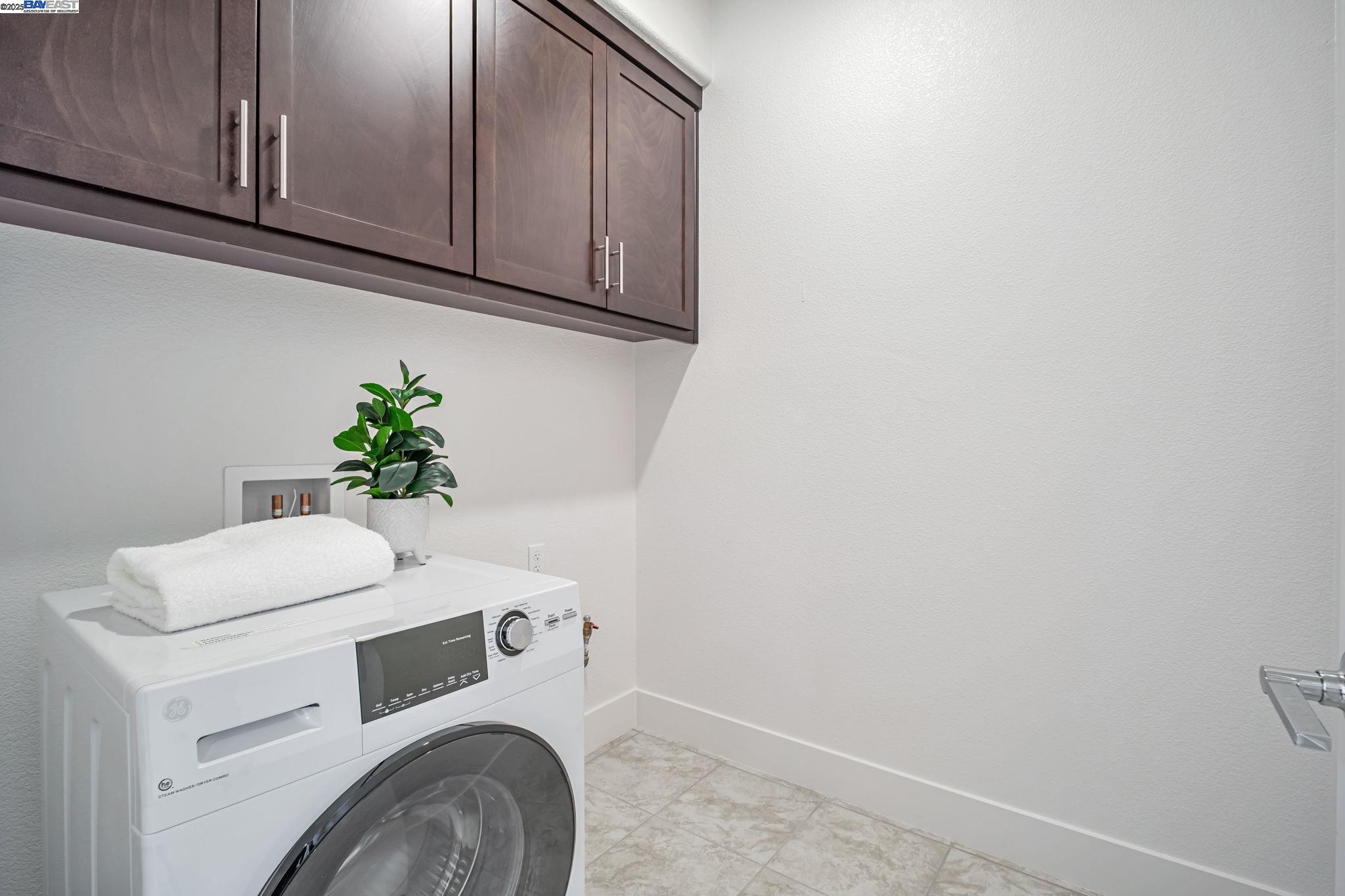 122 Notion Way, Hayward