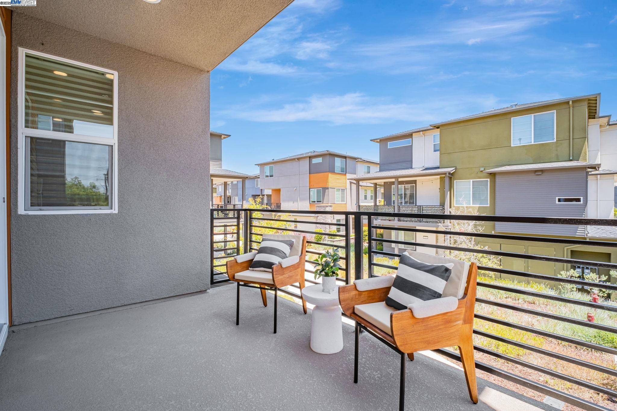 122 Notion Way, Hayward