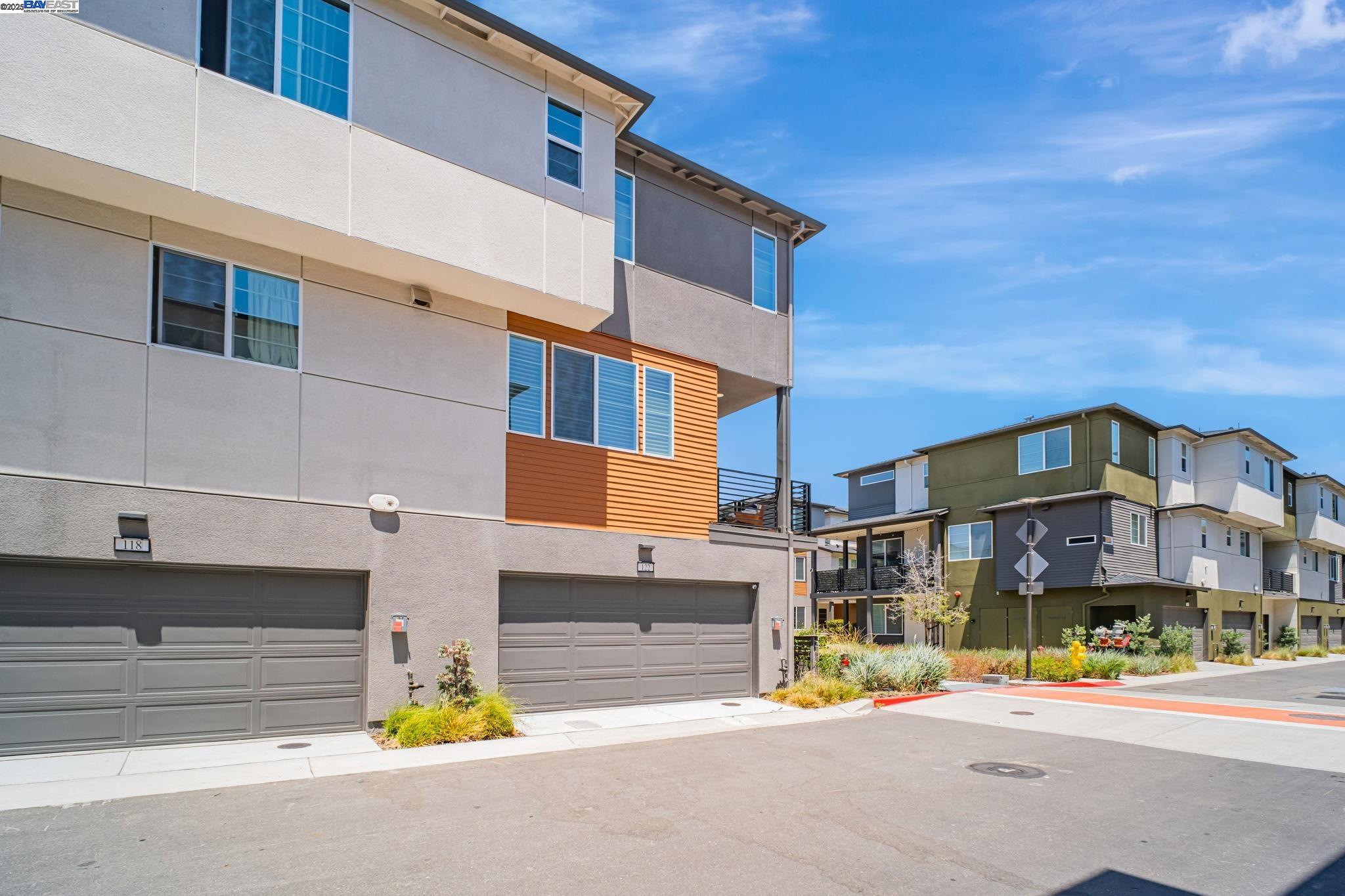 122 Notion Way, Hayward