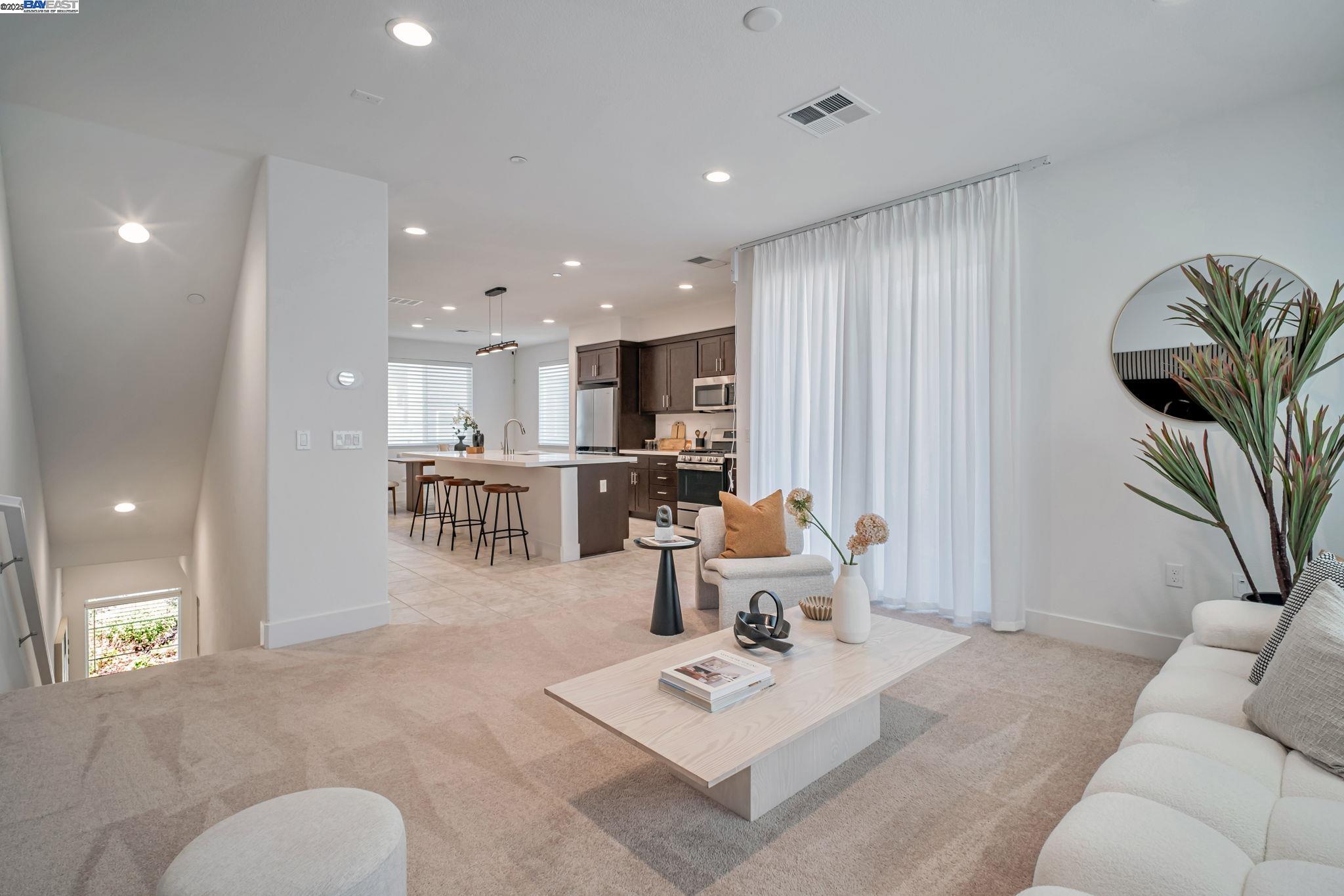 122 Notion Way, Hayward