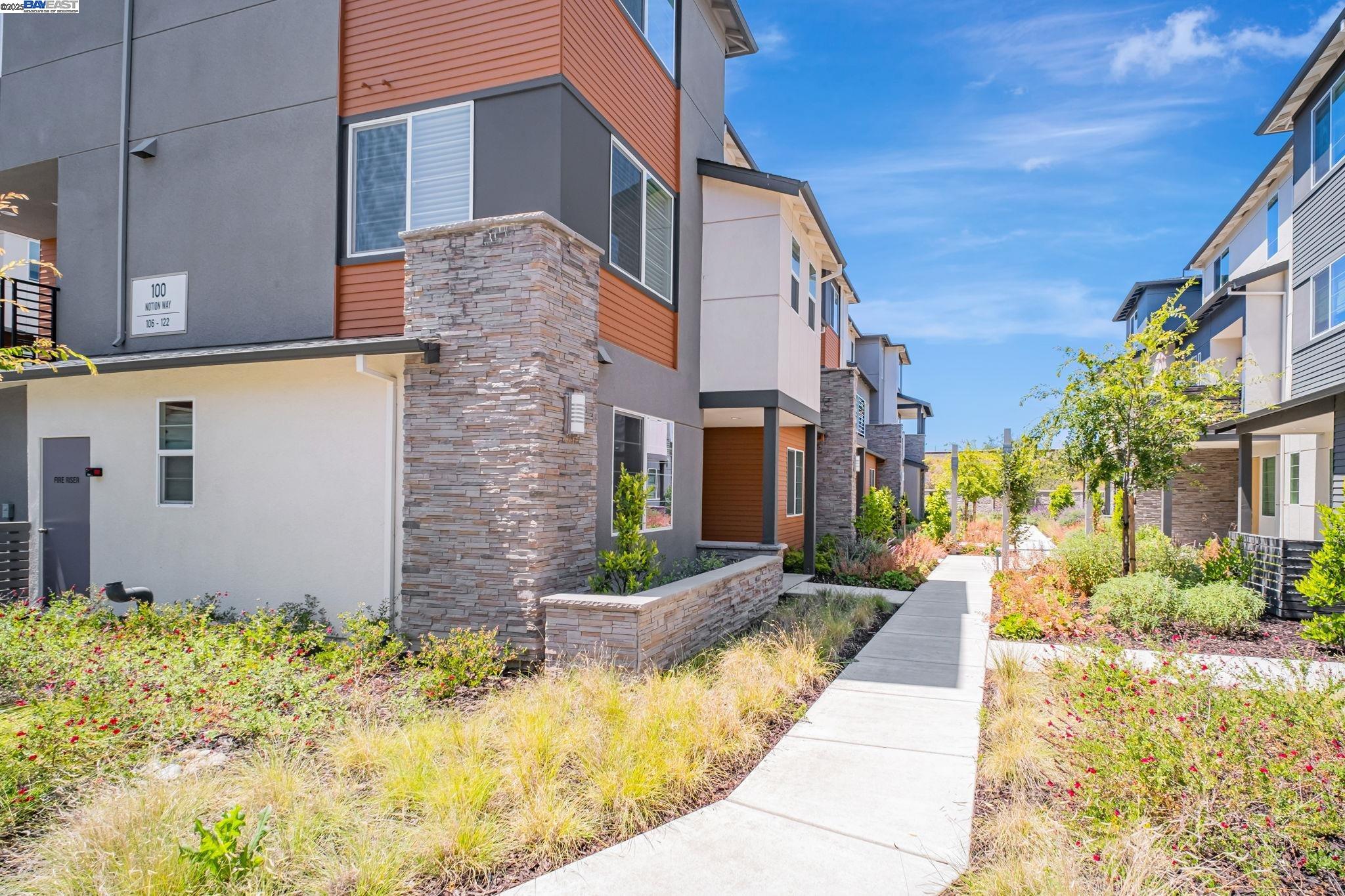 122 Notion Way, Hayward