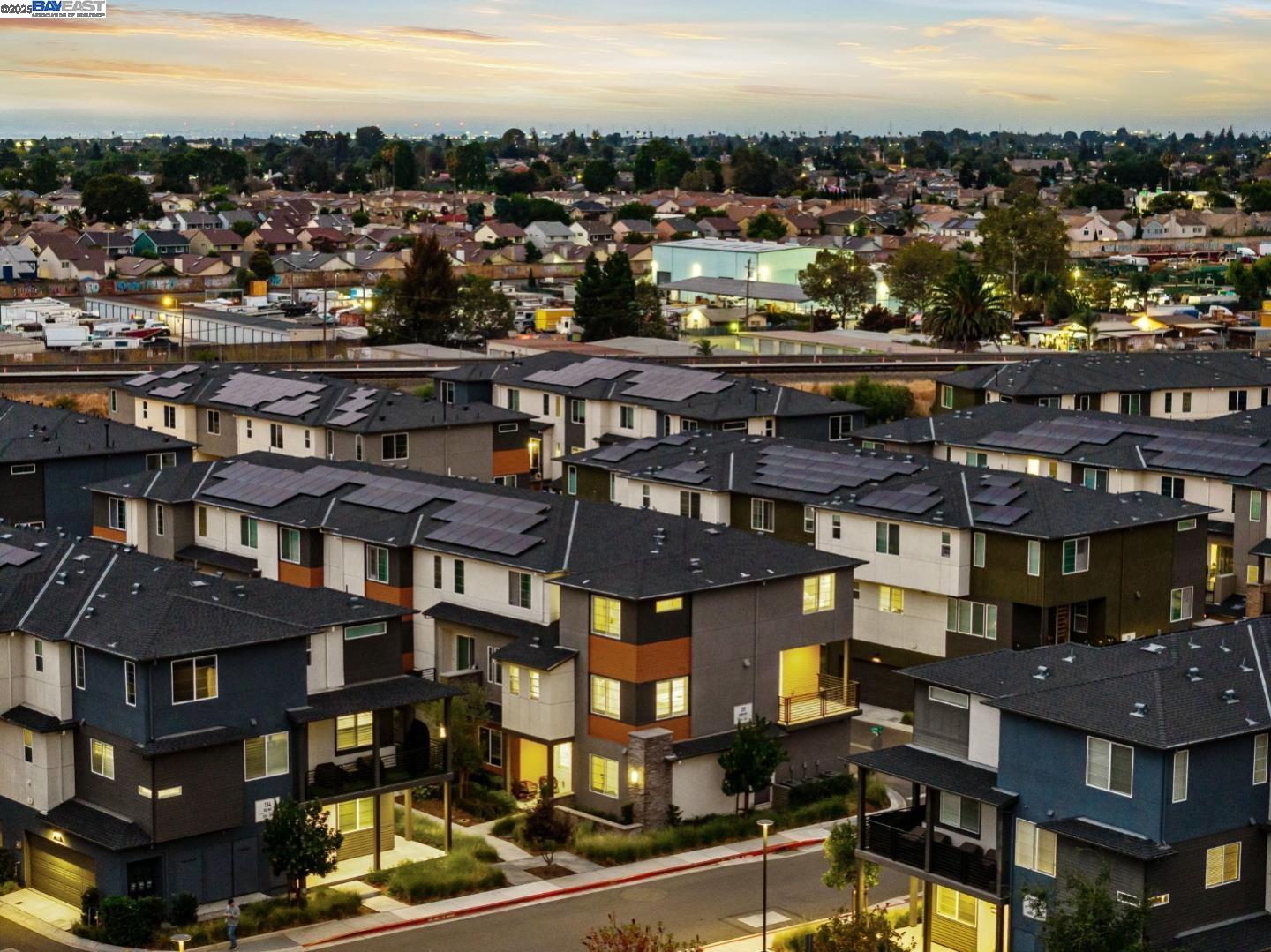 122 Notion Way, Hayward