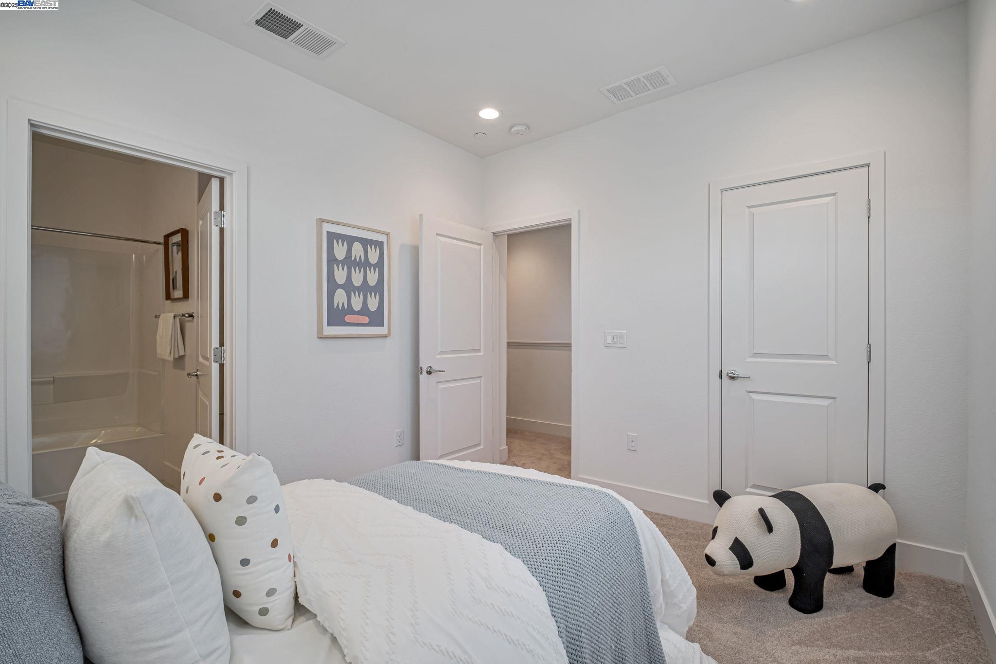 122 Notion Way, Hayward