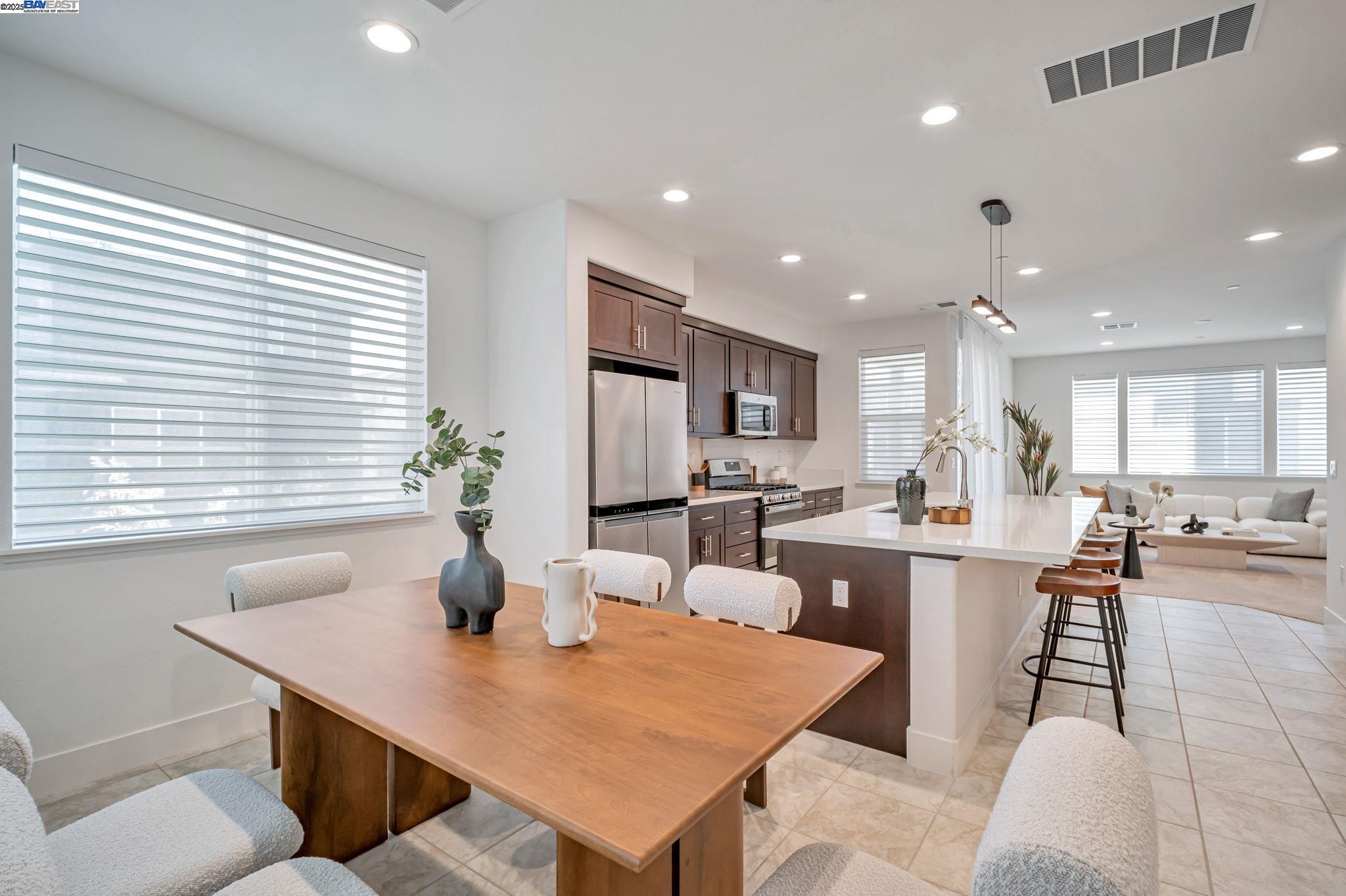 122 Notion Way, Hayward