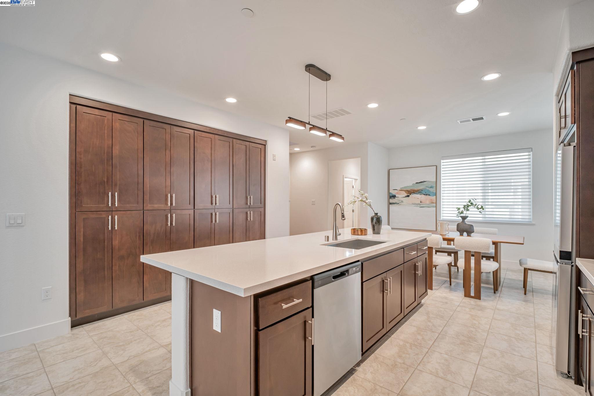 122 Notion Way, Hayward