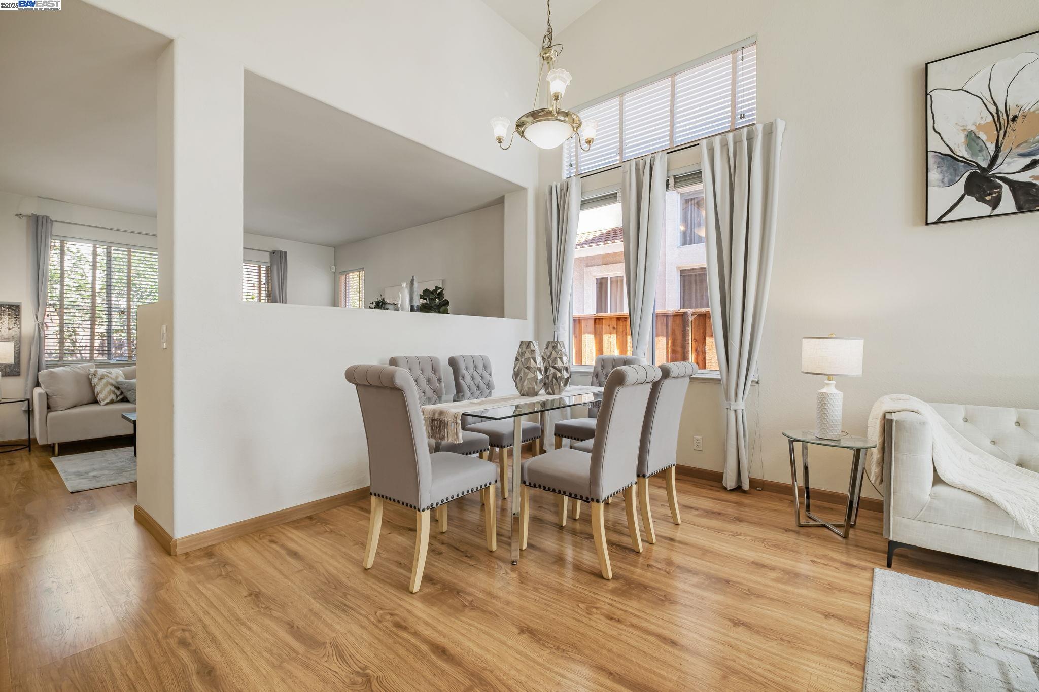 3840 Springfield Cmn