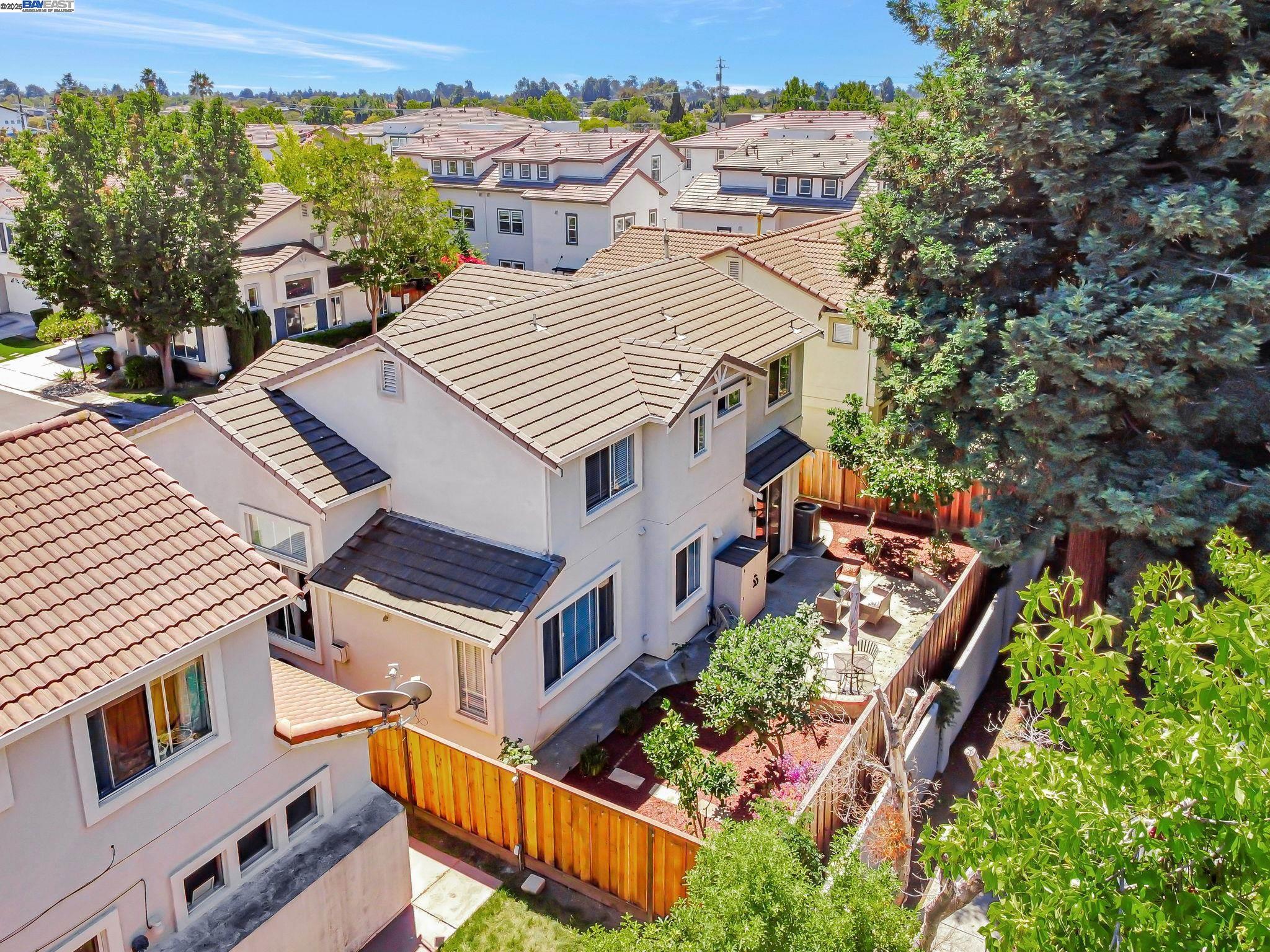 3840 Springfield Cmn