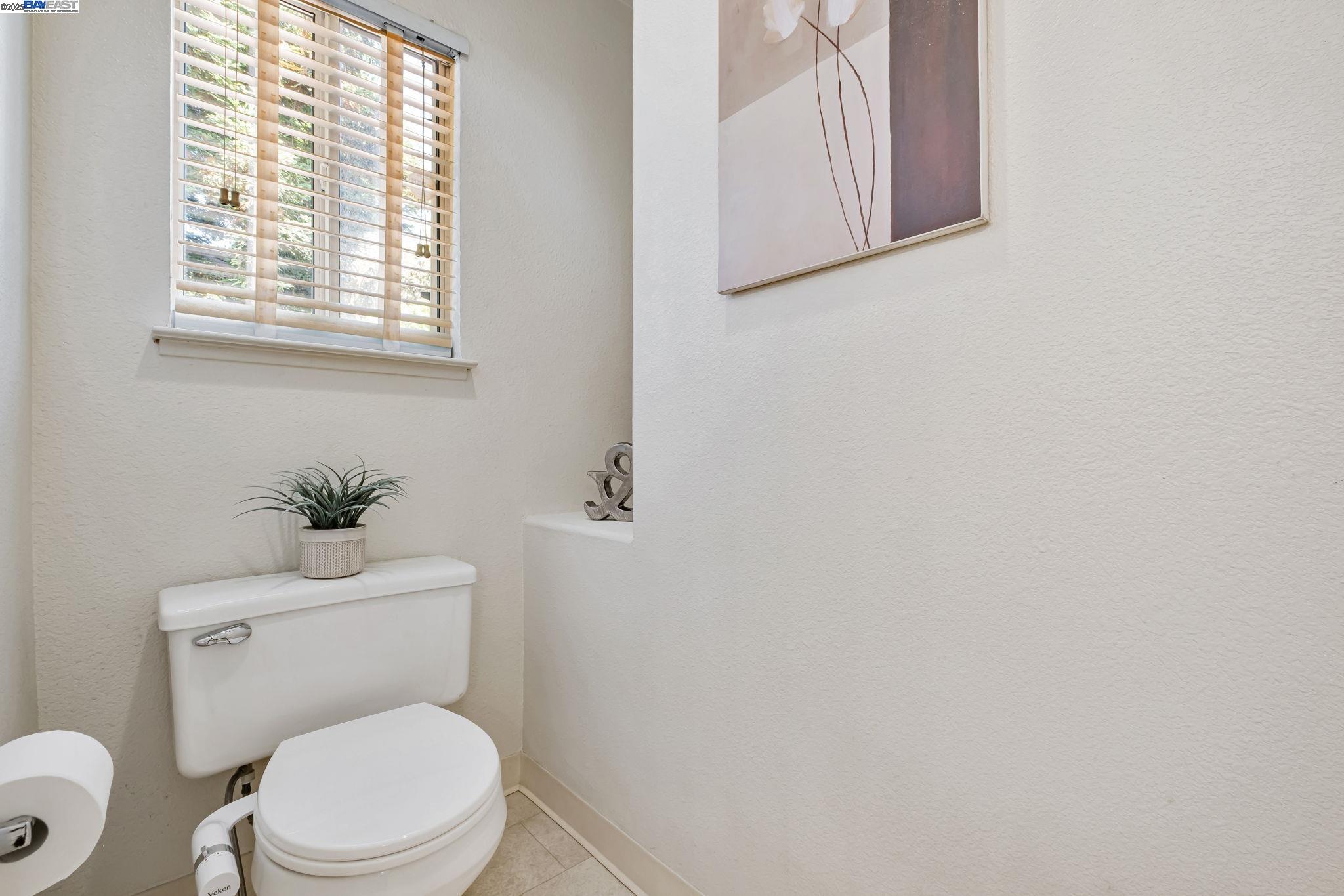 3840 Springfield Cmn