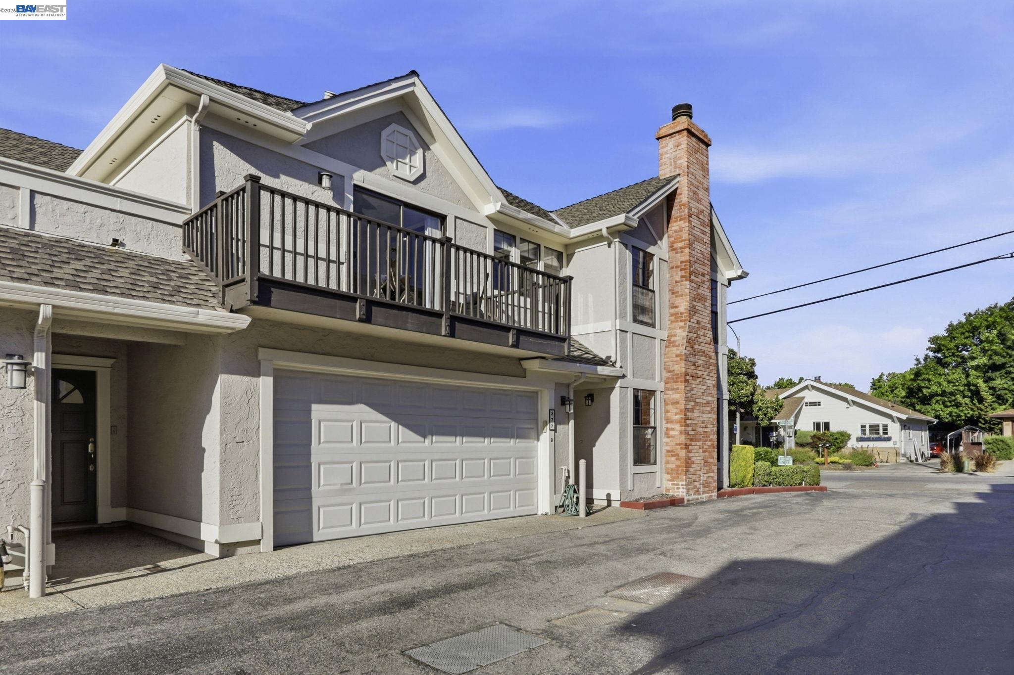 377 S Bernardo Ave