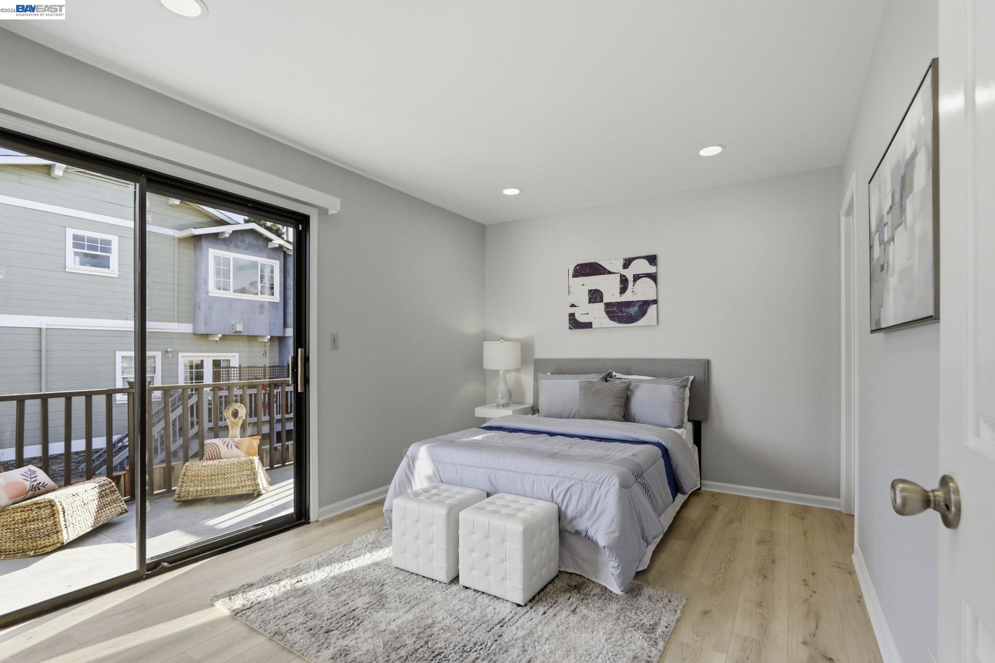 377 S Bernardo Ave