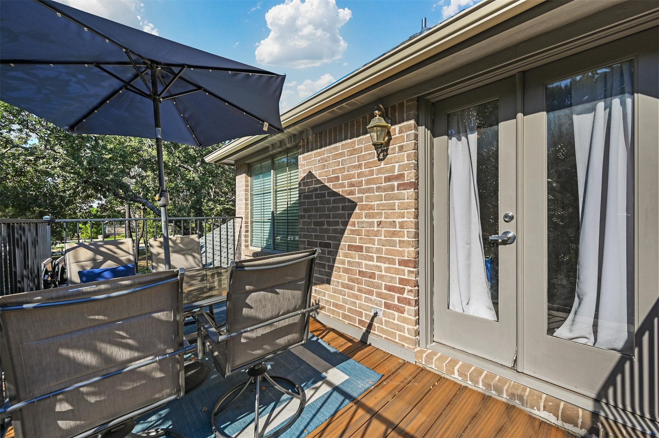 127 Country Vista Circle